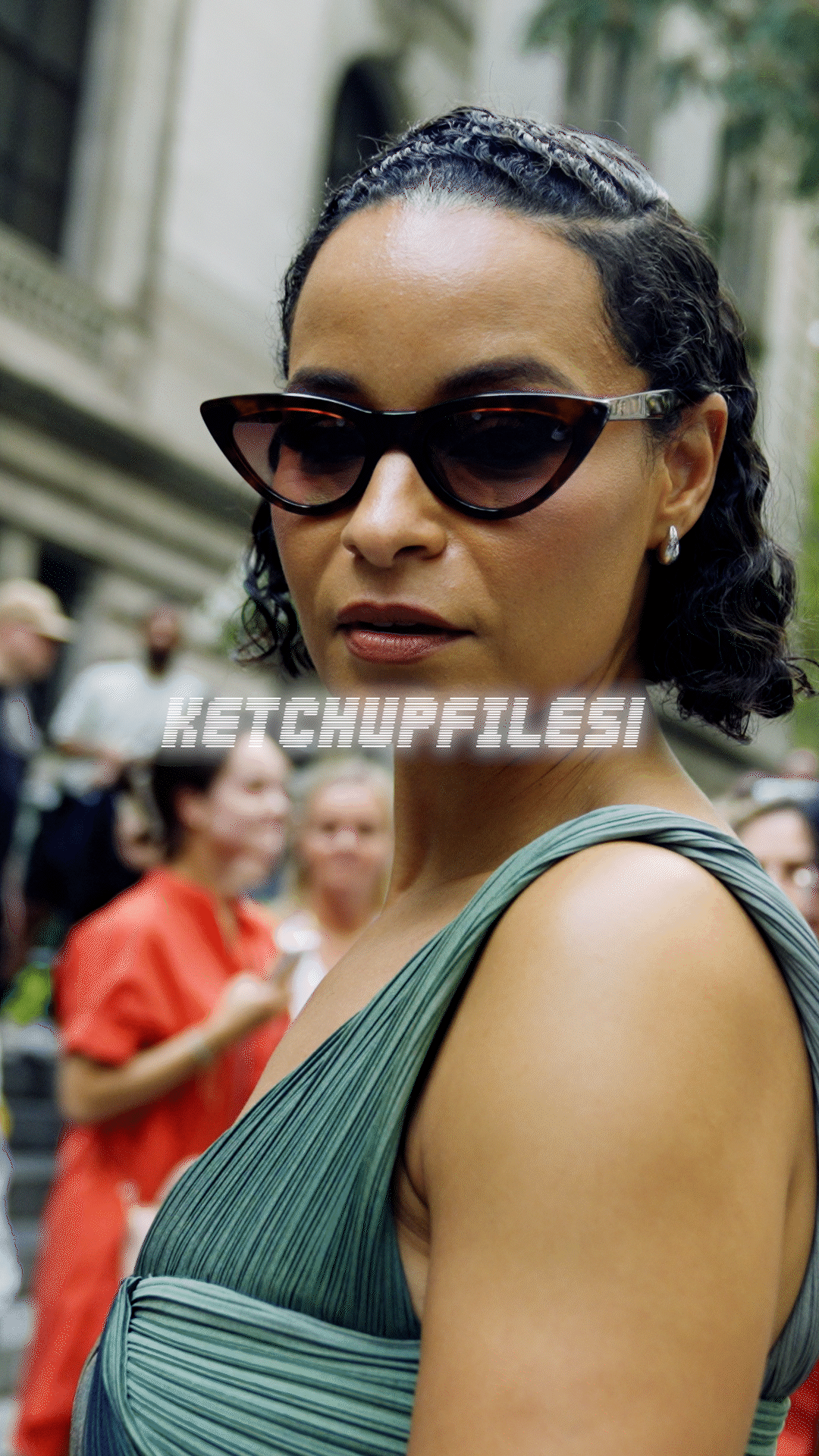 ALtuzarra SS24_Ketchupfiles_1.gif