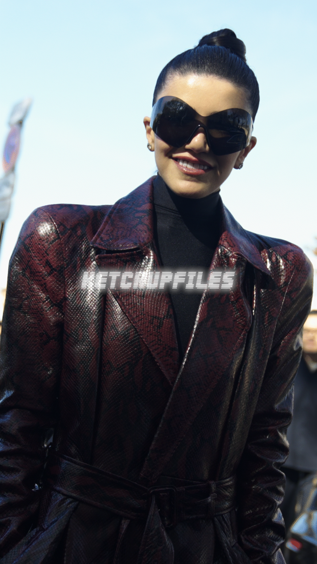 9x16 Balenciaga SS24_Ketchupfiles.gif
