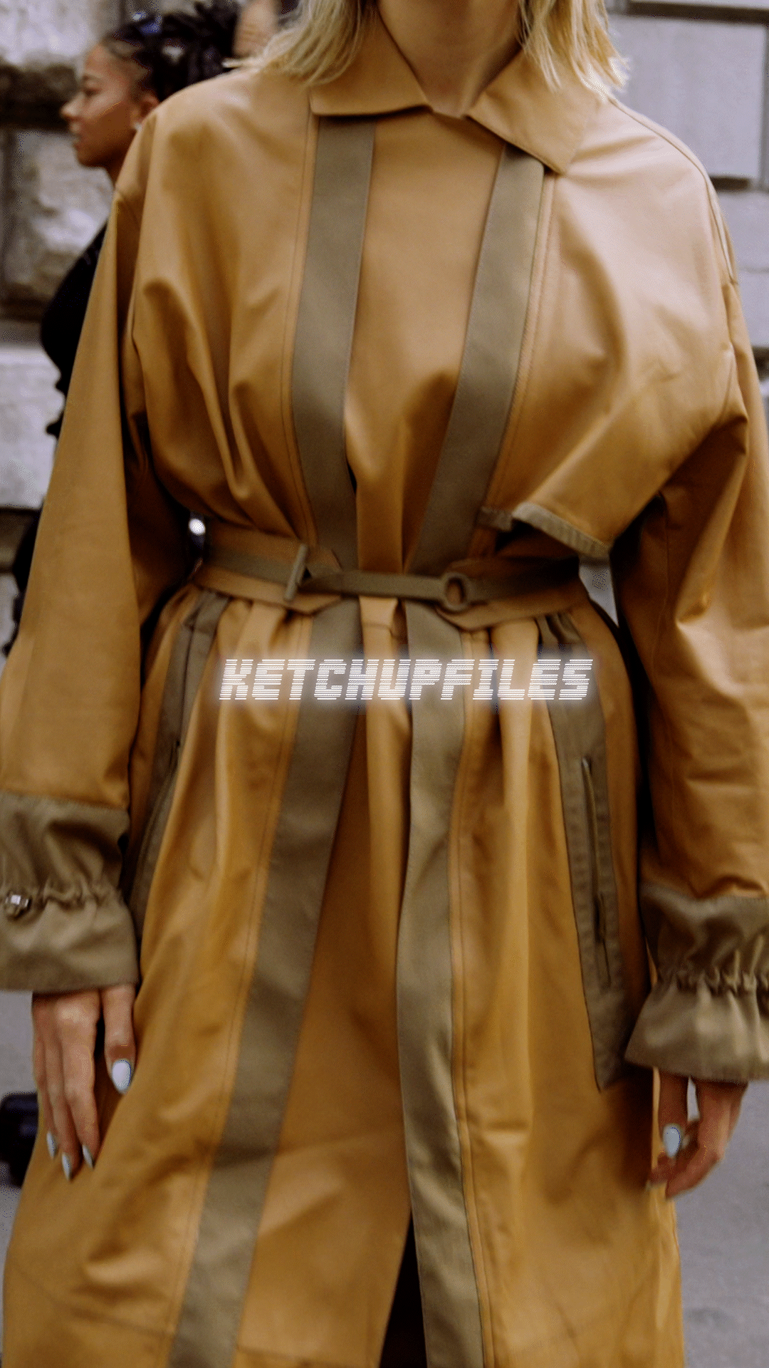 9x16 Hermes SS24 _Ketchupfiles.gif
