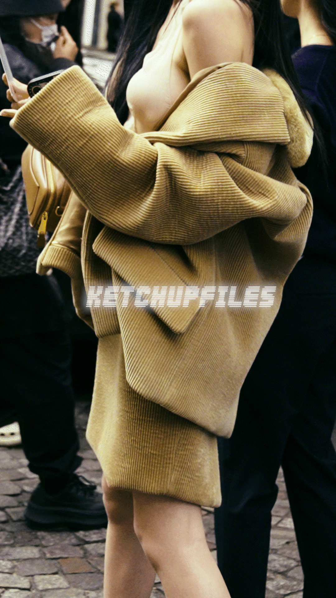 9x16 Miu Miu SS24 Ketchupfiles_1.gif