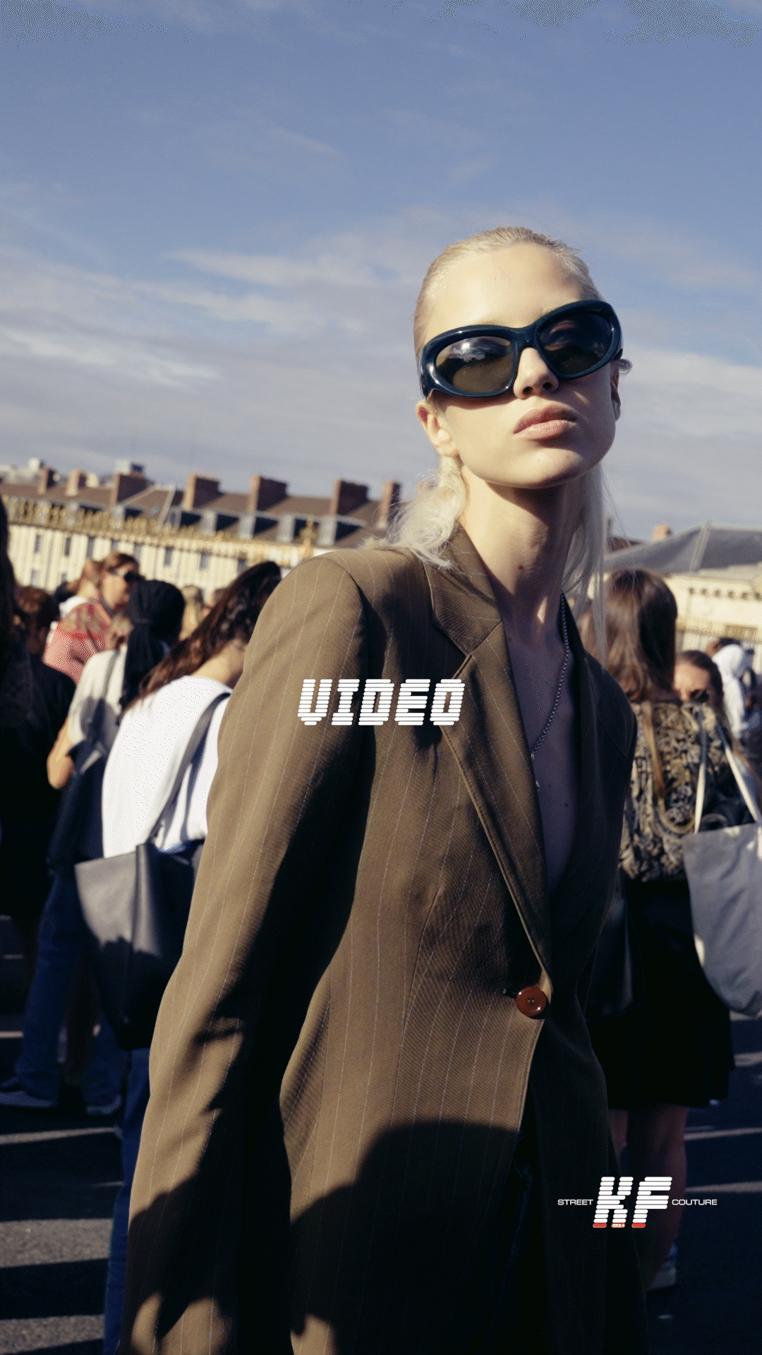 9x1 6 Givenchy SS24 Ketchupfiles.gif