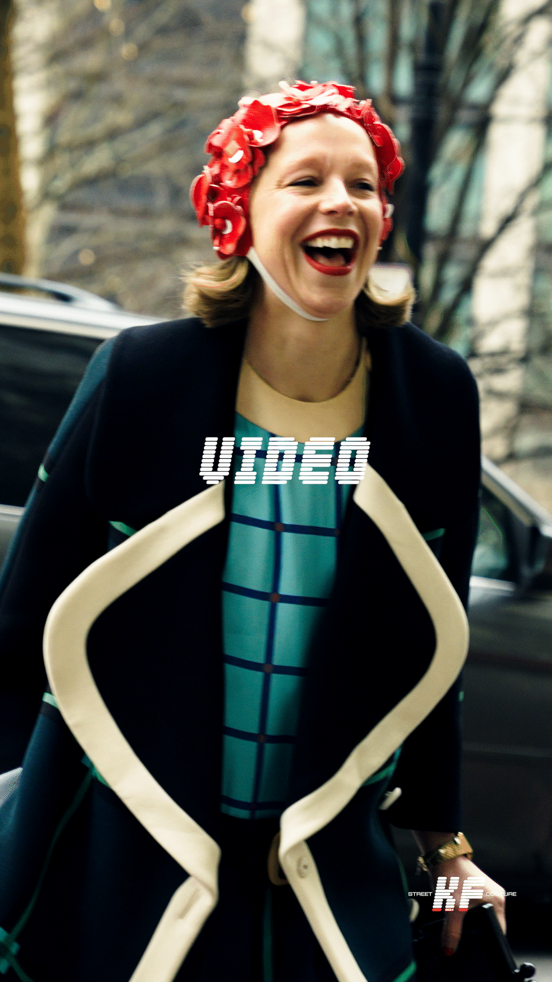 9x16 Altuzarra FW24 Ketchupfiles.gif