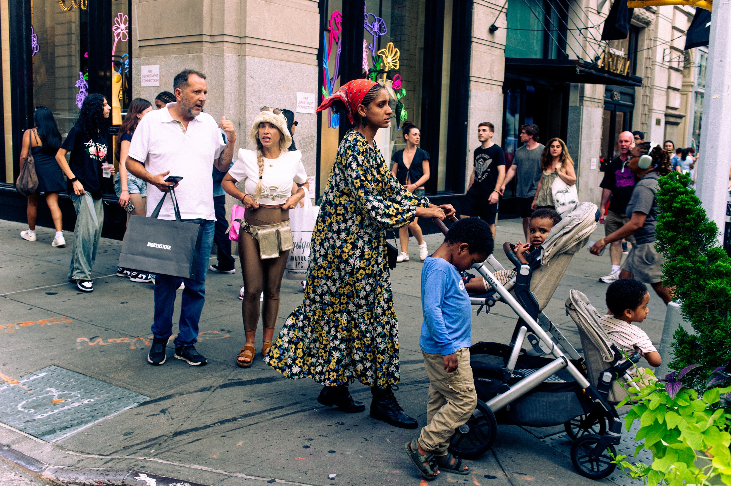 STREET-STYLE-SOHO-NEW-YORK-FELIPE-ESPINA-FASHION-IN-THE-STREET-STREETWEAR-STREETFASHION-SUMMER-KETCHUP-FILES2024-08-05 at 9.40.51 PM 63.jpg
