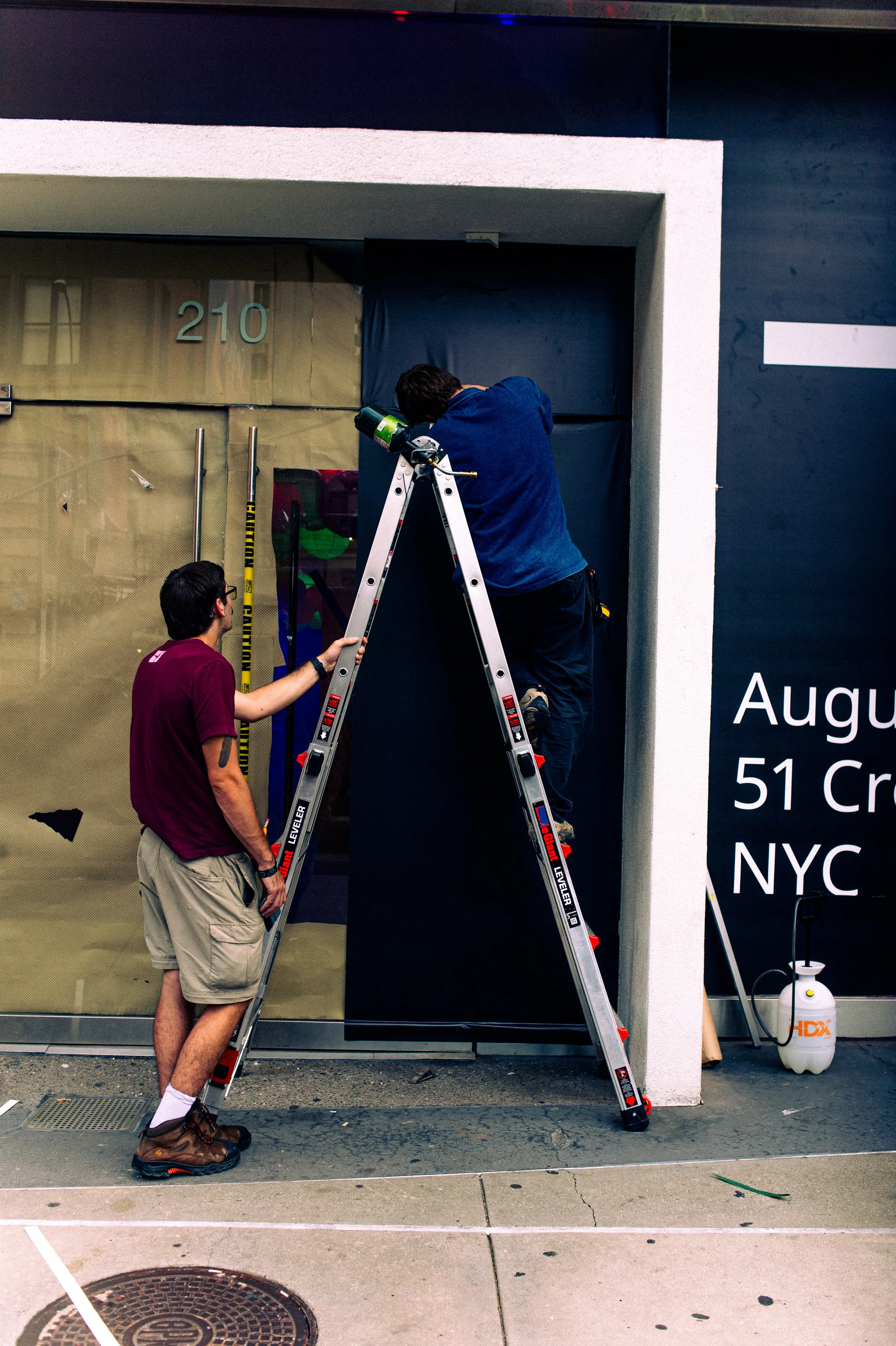 STREET-STYLE-SOHO-NEW-YORK-FELIPE-ESPINA-FASHION-IN-THE-STREET-STREETWEAR-STREETFASHION-SUMMER-KETCHUP-FILES2024-08-05 at 9.40.51 PM 67.jpg