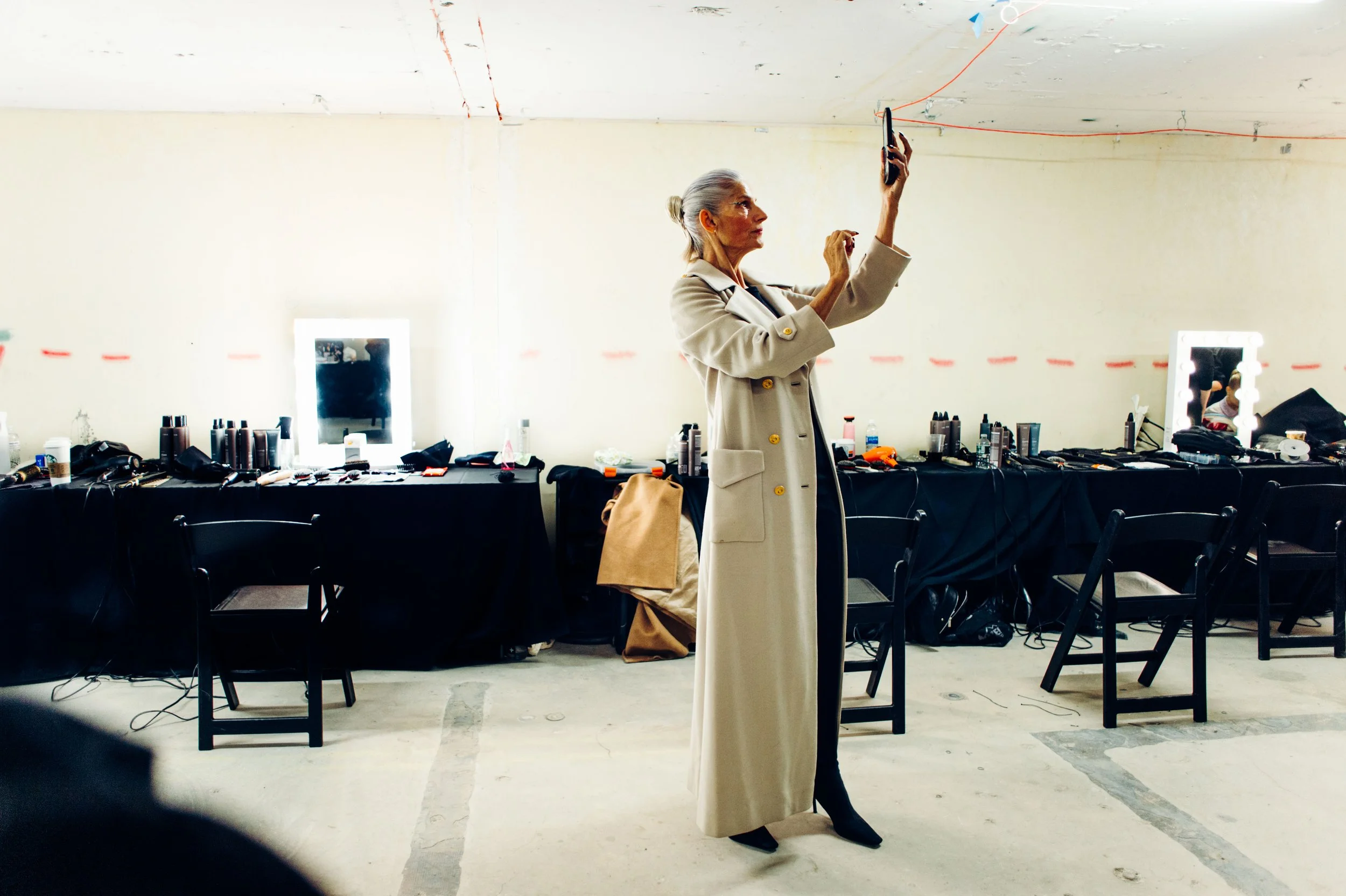 BACKSTAGE NAEEM KHAN FW24 NEW YORK FASHION WEEK 2024 FALL WINTER 2024 PHOTOS BY FELIPE ESPINAL : COCORA CREATIVES 38.jpg