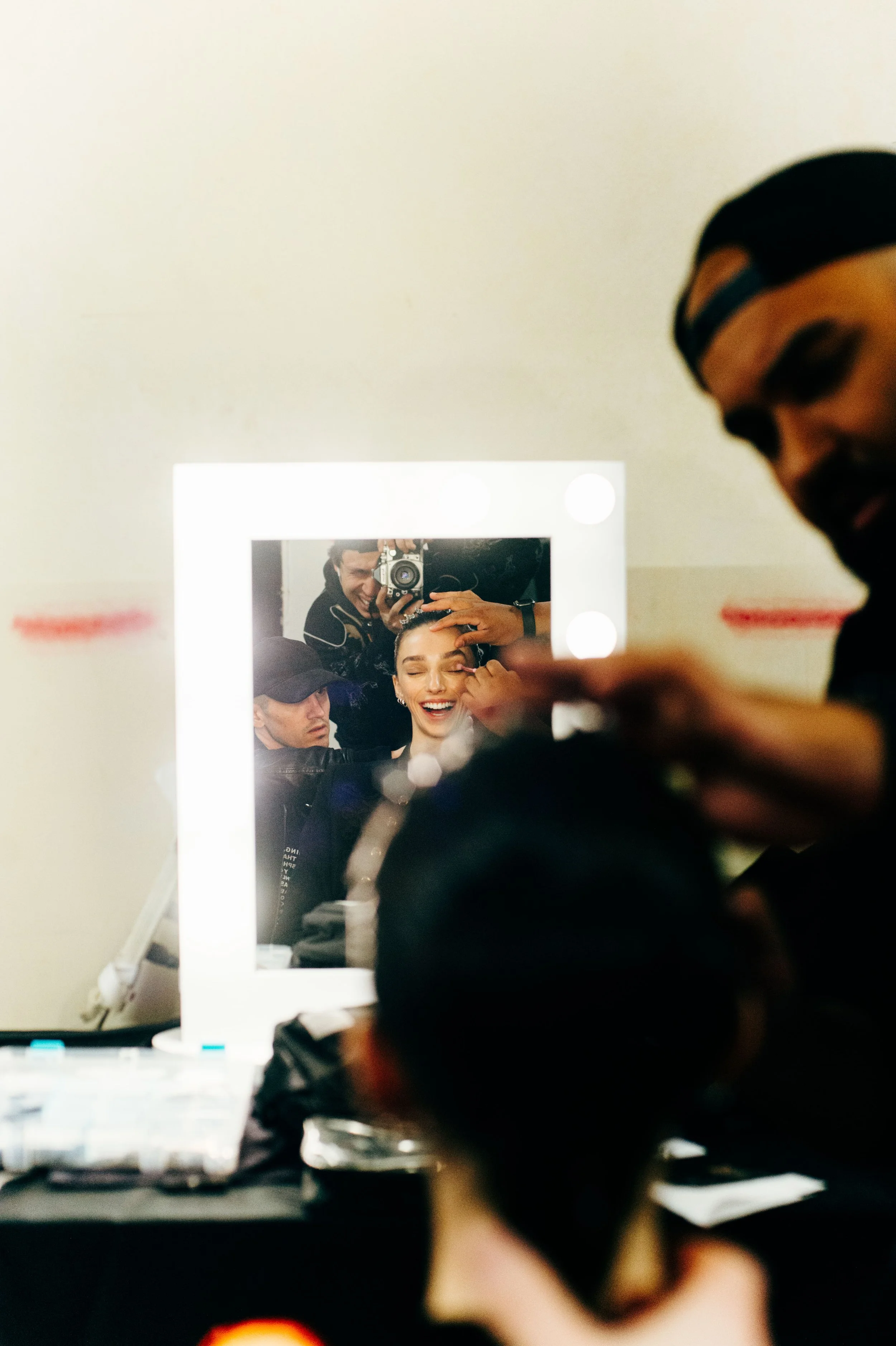 backstage-naeem-khan-new-york-fashion-weekBACKSTAGE NAEEM KHAN FW24 NEW YORK FASHION WEEK 2024 FALL WINTER 2024 PHOTOS BY FELIPE ESPINAL : COCORA CREATIVES 44.jpg