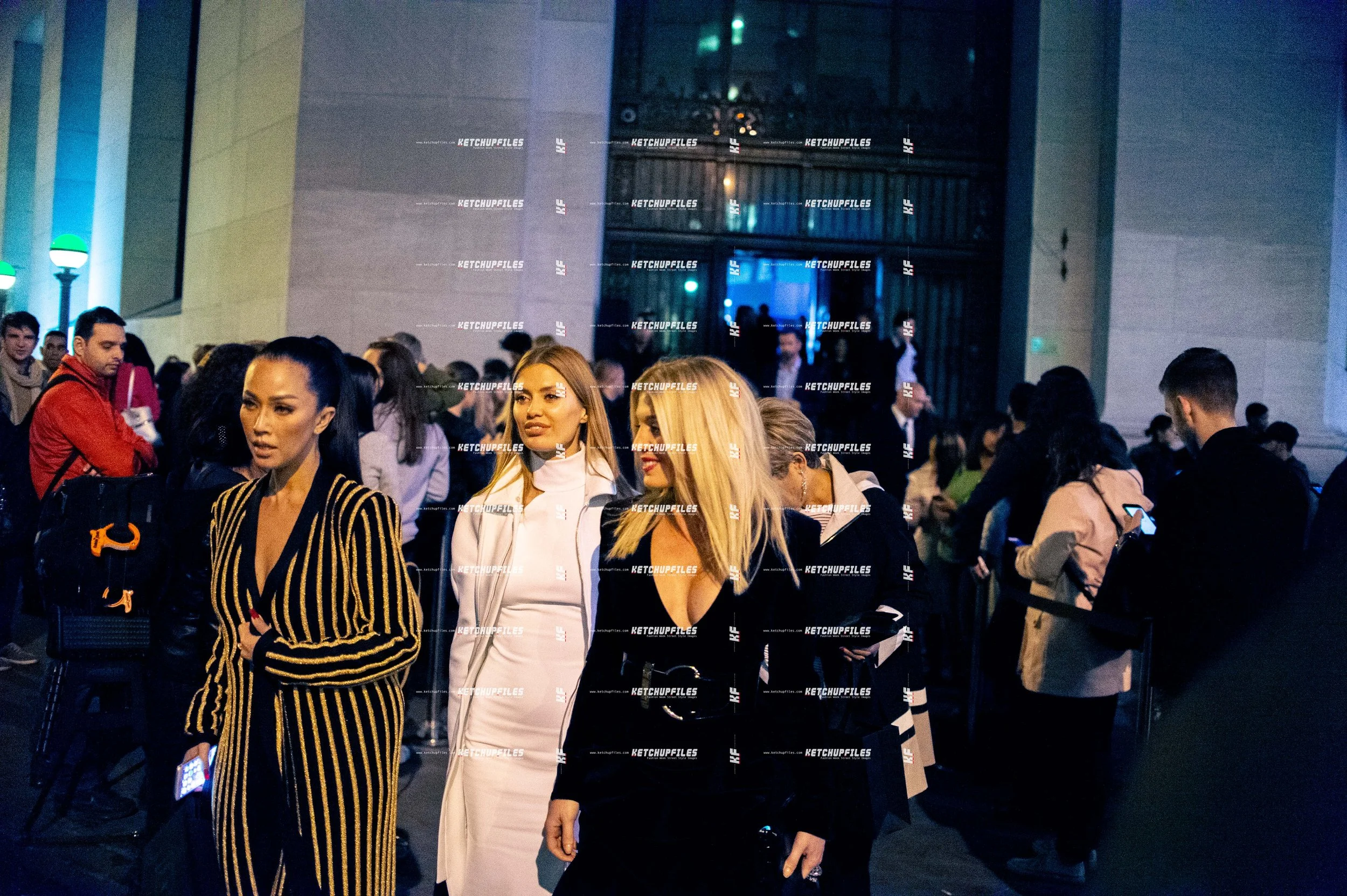 street style BALMAIN & HM Collection 2024-10-10 at 4.55.11 PM 37.jpg