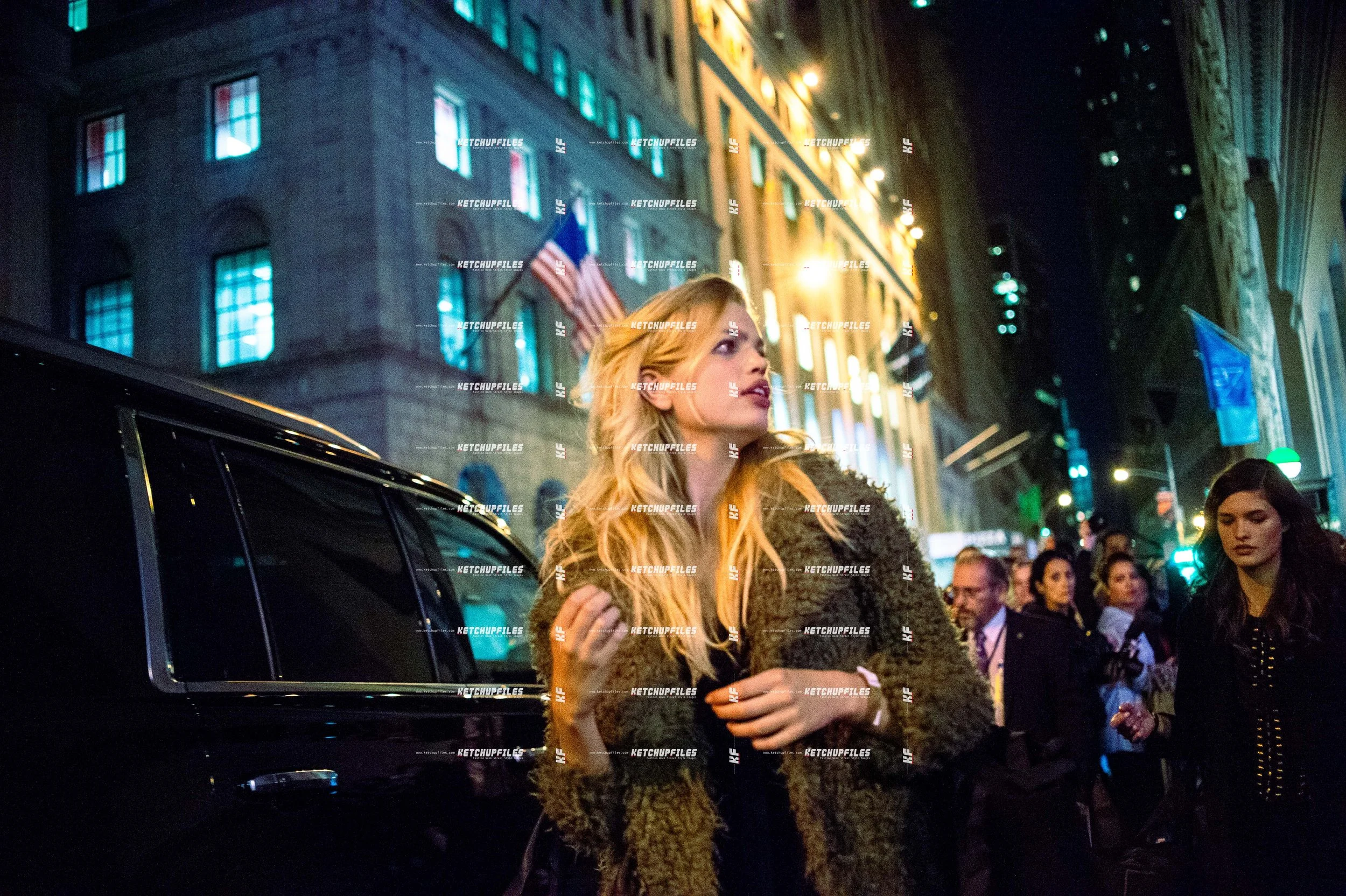 street style BALMAIN & HM Collection 2024-10-10 at 4.55.11 PM 47.jpg