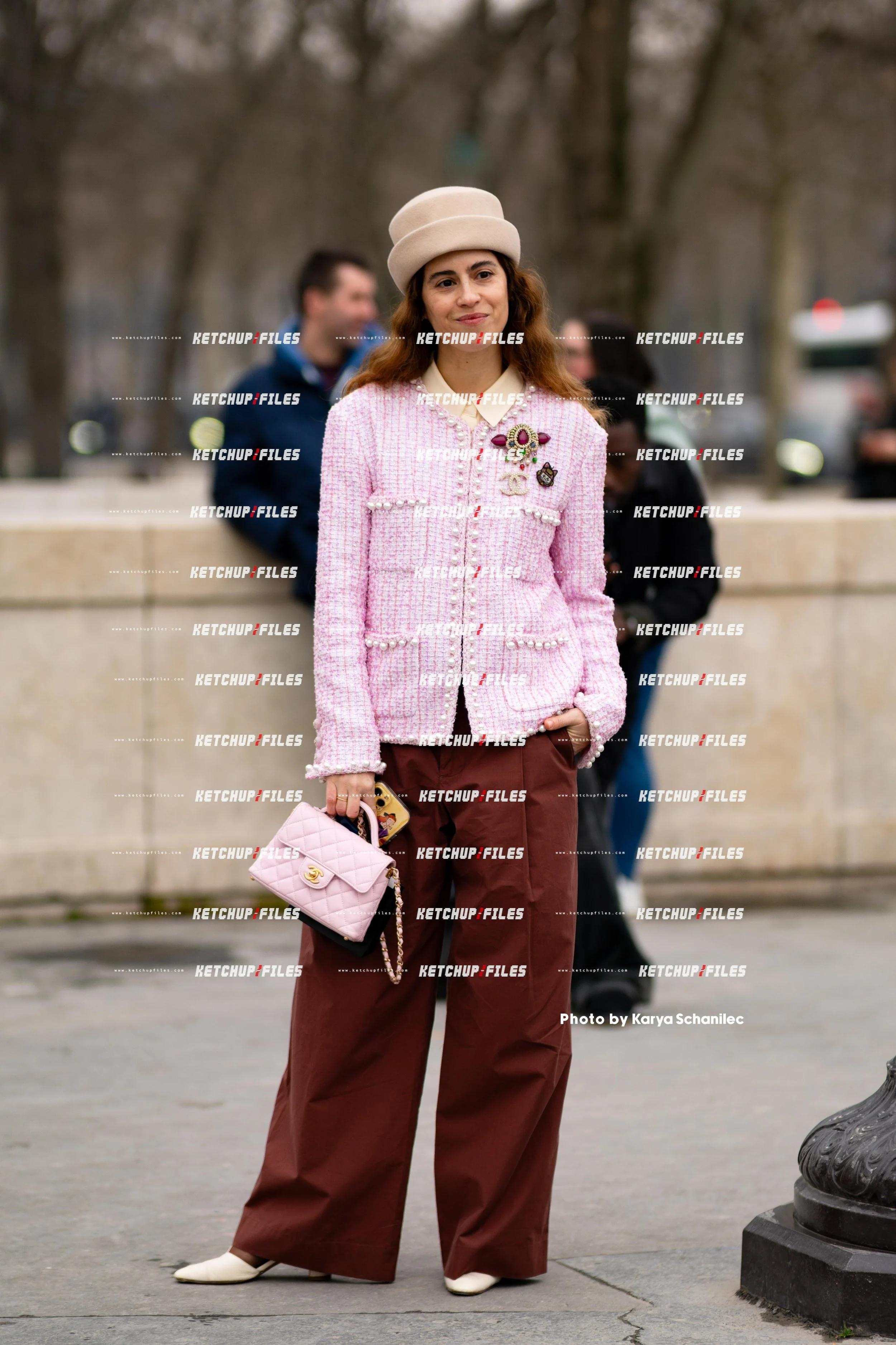 Best_StreetStyle_Ketchupfiles_ParisfashionWeek_Chanel_fw25_pfw_PhotoBy_KaryaSchanilec_Contributor_Fashion_Photographer_Street_Style_Ketchup_Files_Street_Outfits_20252025-03-12 at 10.26.34 AM 24.jpg