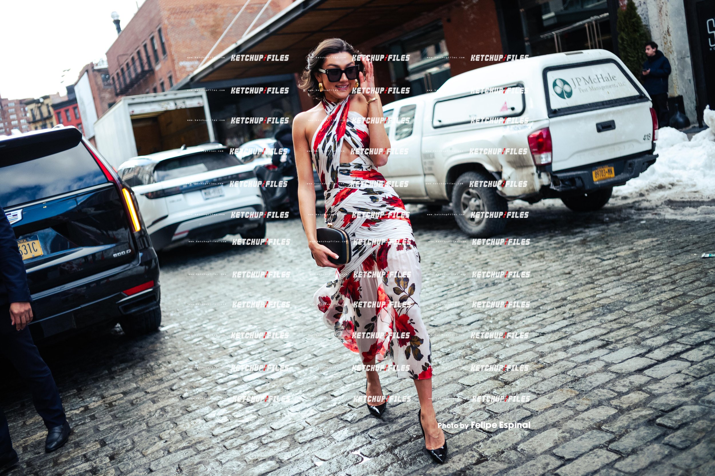Street Style Photo of Kate Bartlett at the Carolina Herrera FW26 New York Fashion Week Show