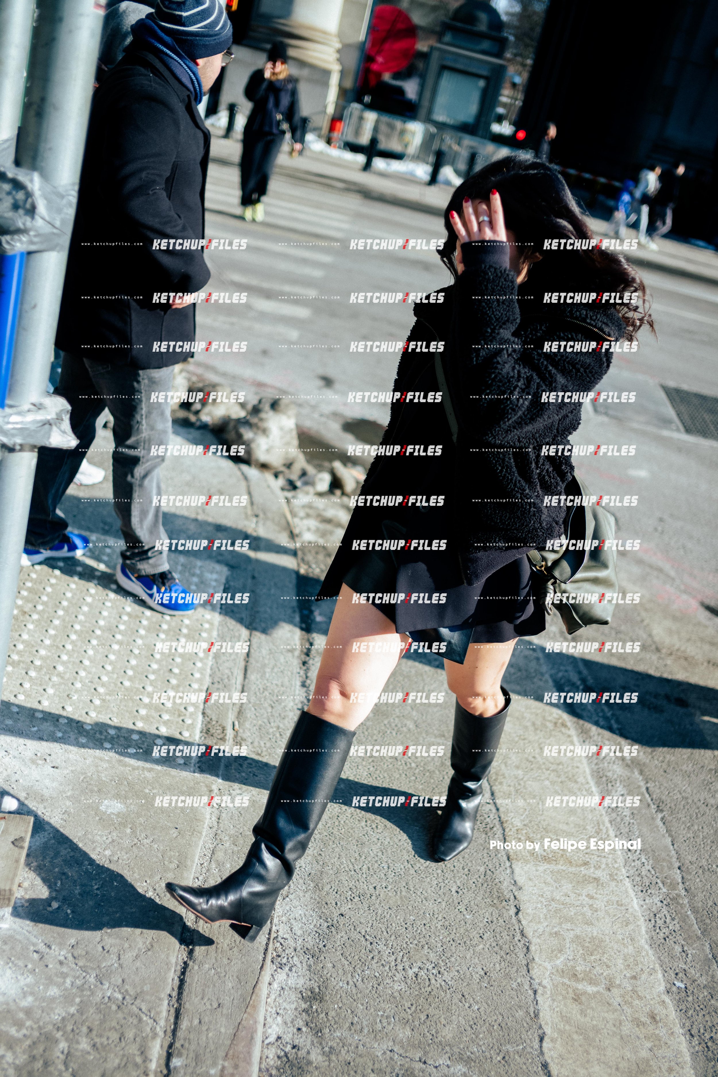 Street Style Photo of Guest at the Alice + Olivia FW26 New York Fashion Week Show