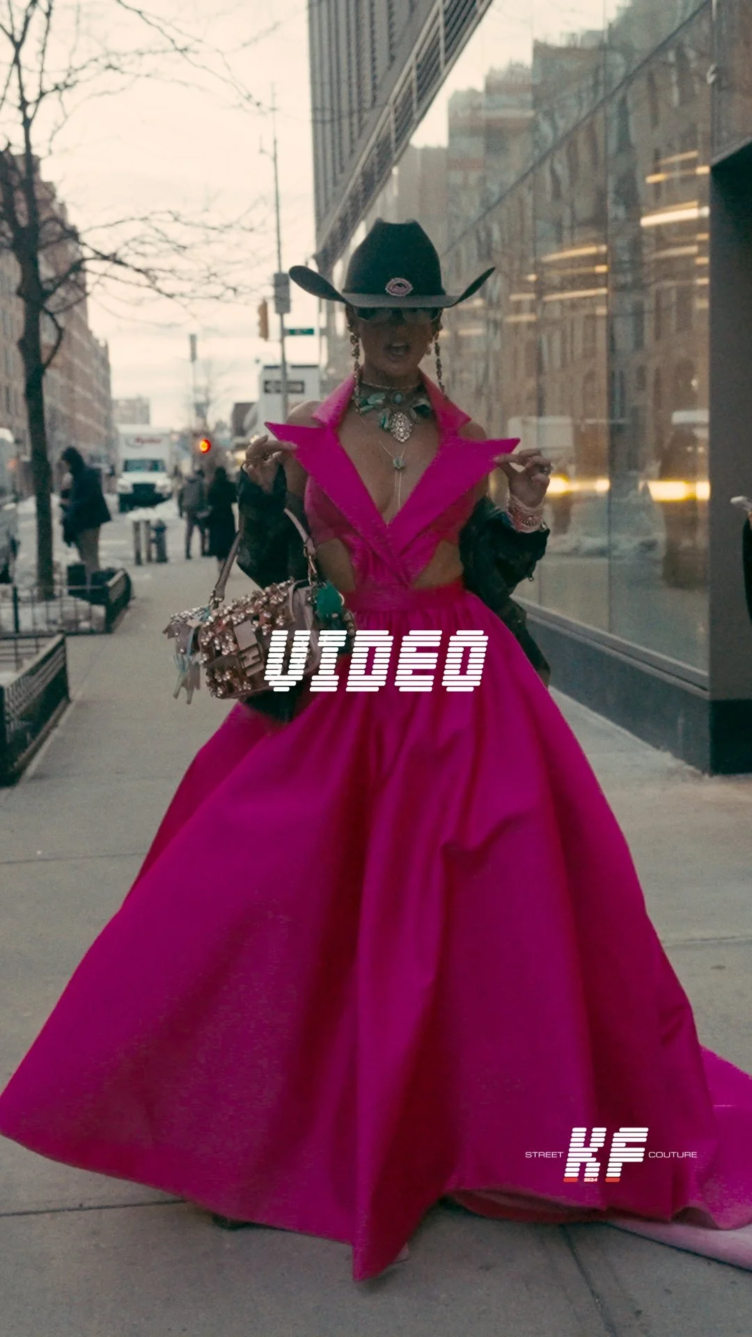 Street Style Video of Martha Gibbs Gottwald at the Christian Siriano FW26 New York Fashion Week Show