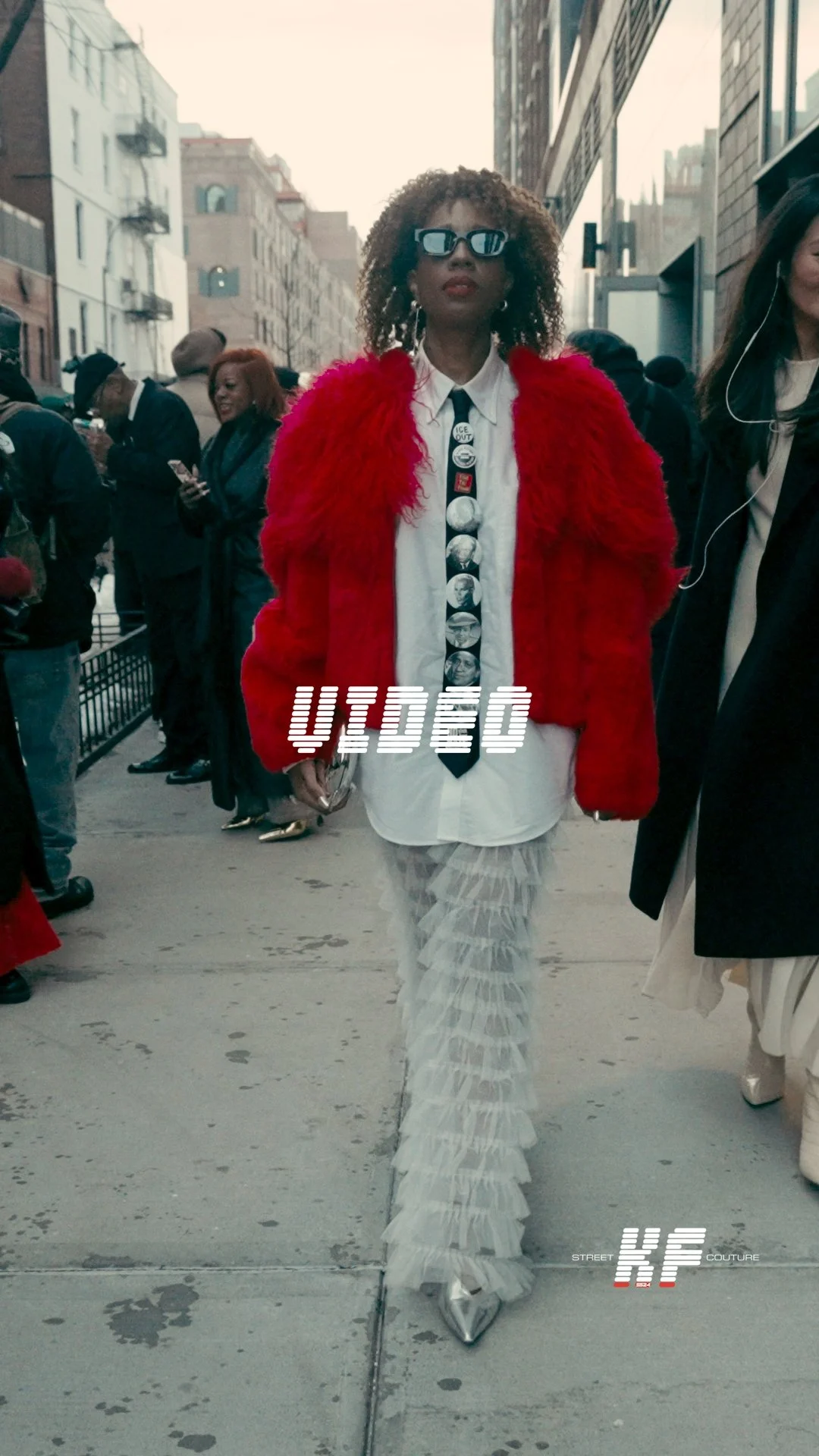Street Style Video of Guest at the Christian Siriano FW26 New York Fashion Week Show
