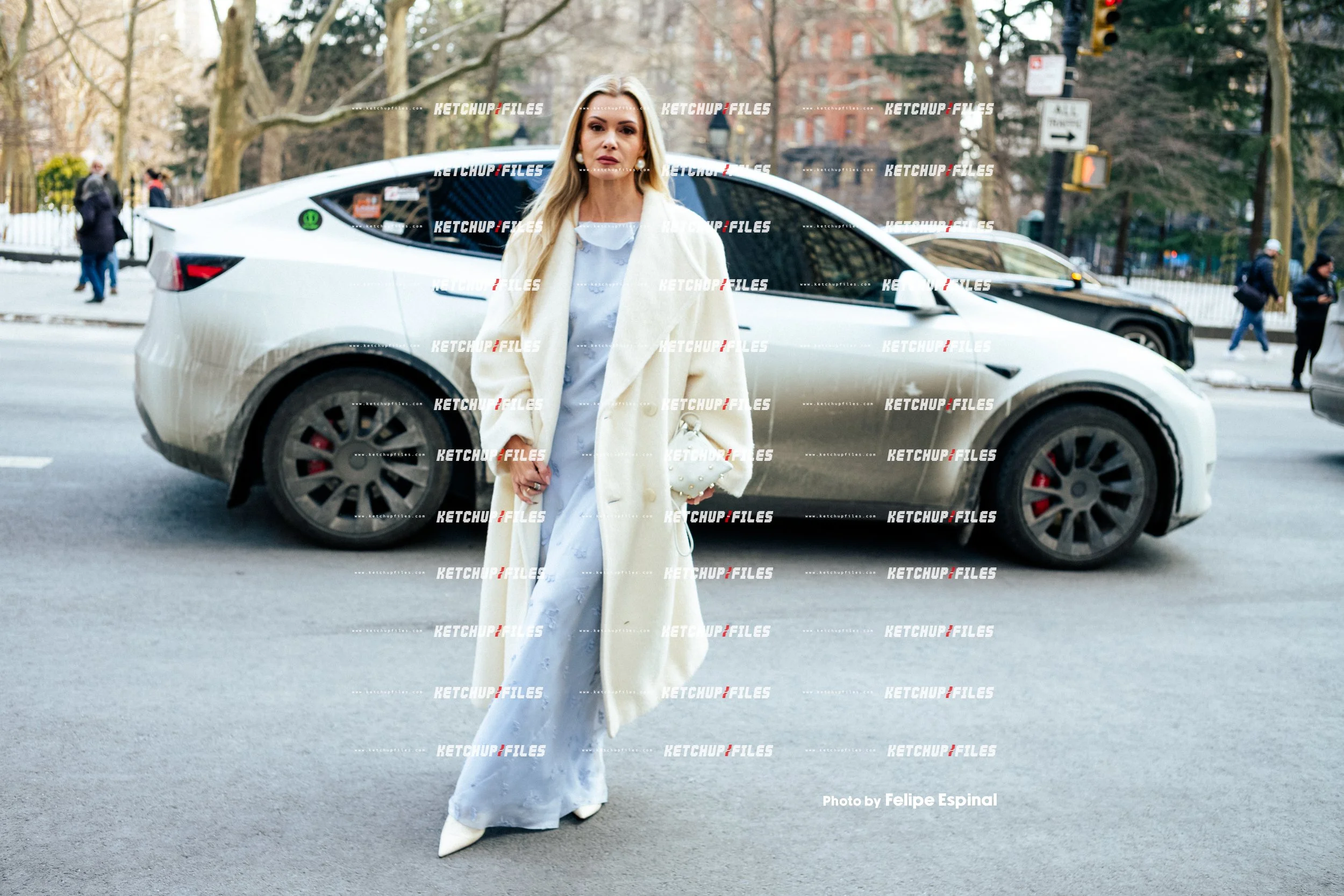 Street Style Photo of Guest at the Altuzarra FW26 New York Fashion Week Show