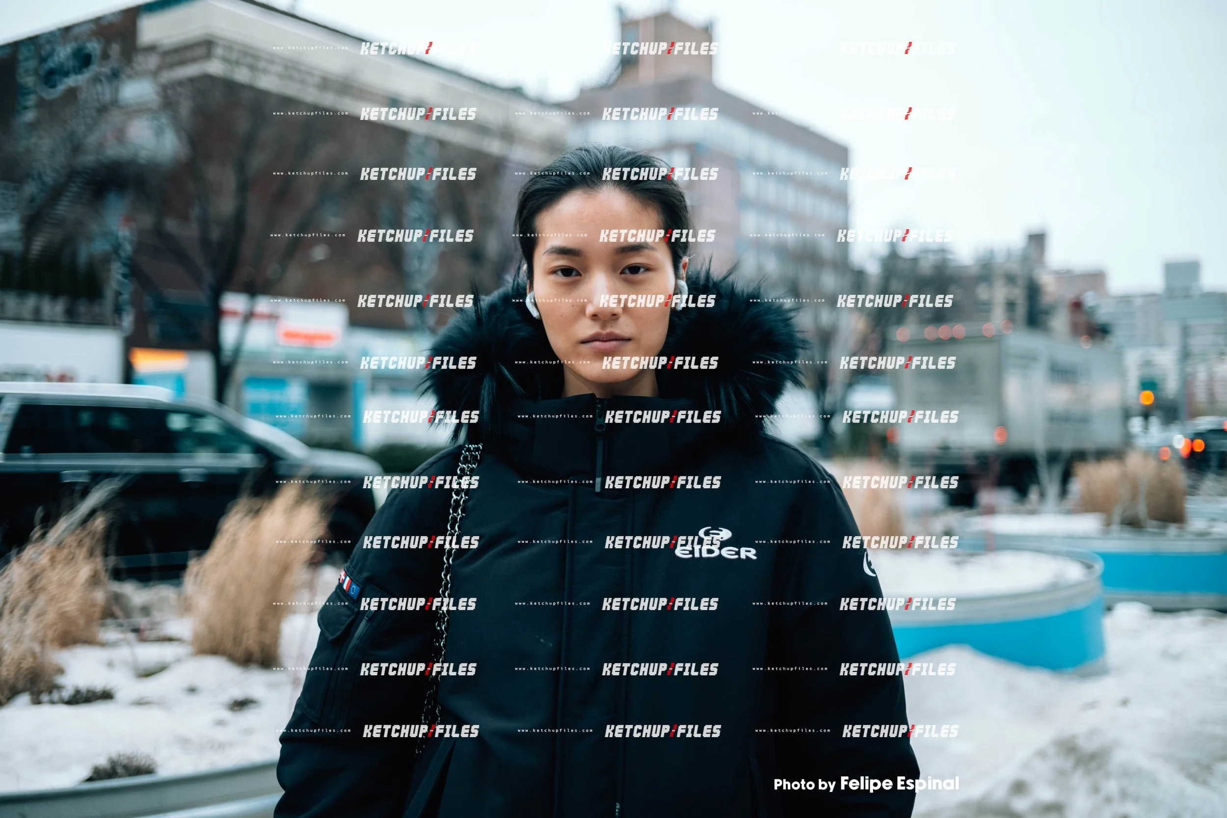 Street Style Photo of Qiuyue Li at the Proenza Schouler FW26 New York Fashion Week Show