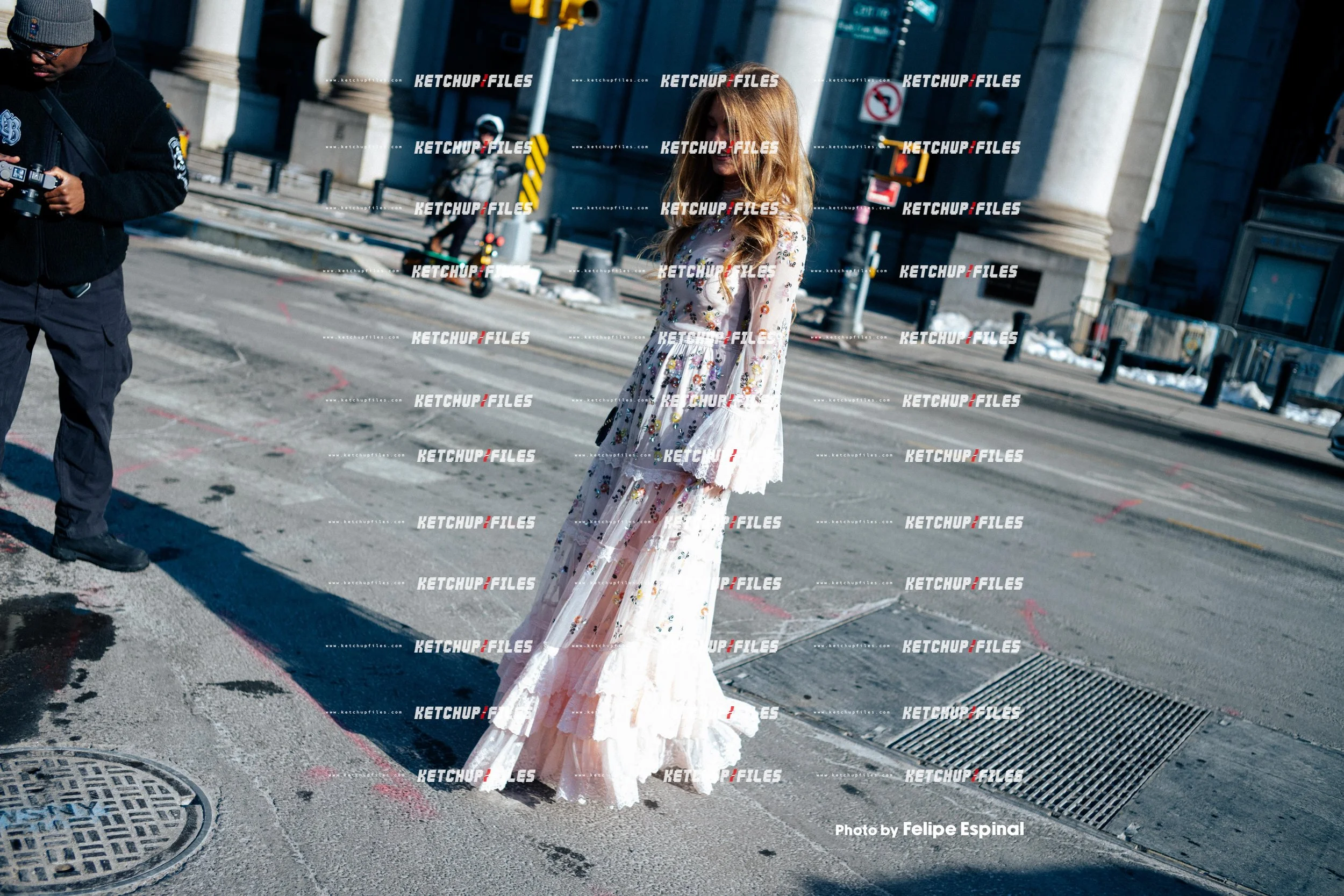 Street Style Photo of Guest at the Alice + Olivia FW26 New York Fashion Week Show