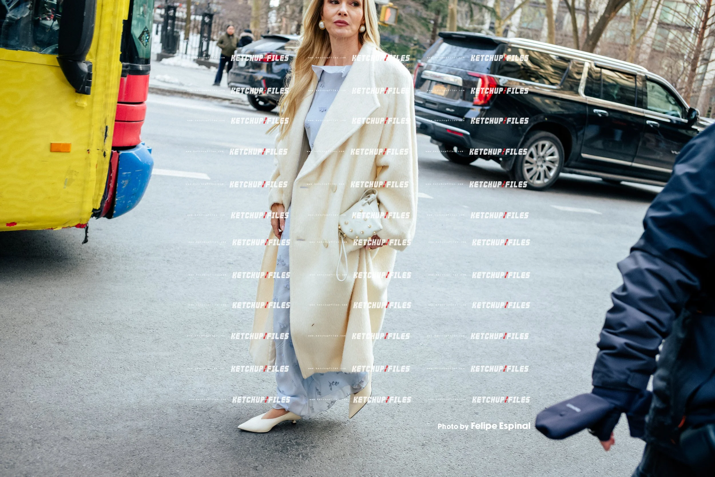 Street Style Photo of Guest at the Altuzarra FW26 New York Fashion Week Show