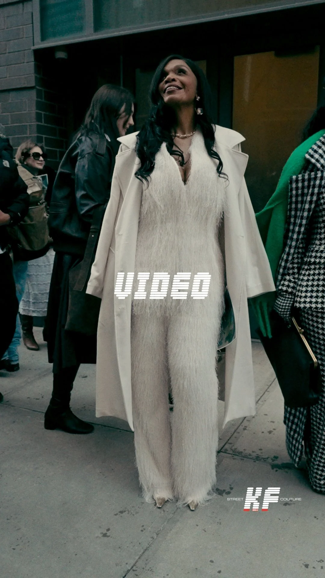 Street Style Video of Guest at the Christian Siriano FW26 New York Fashion Week Show