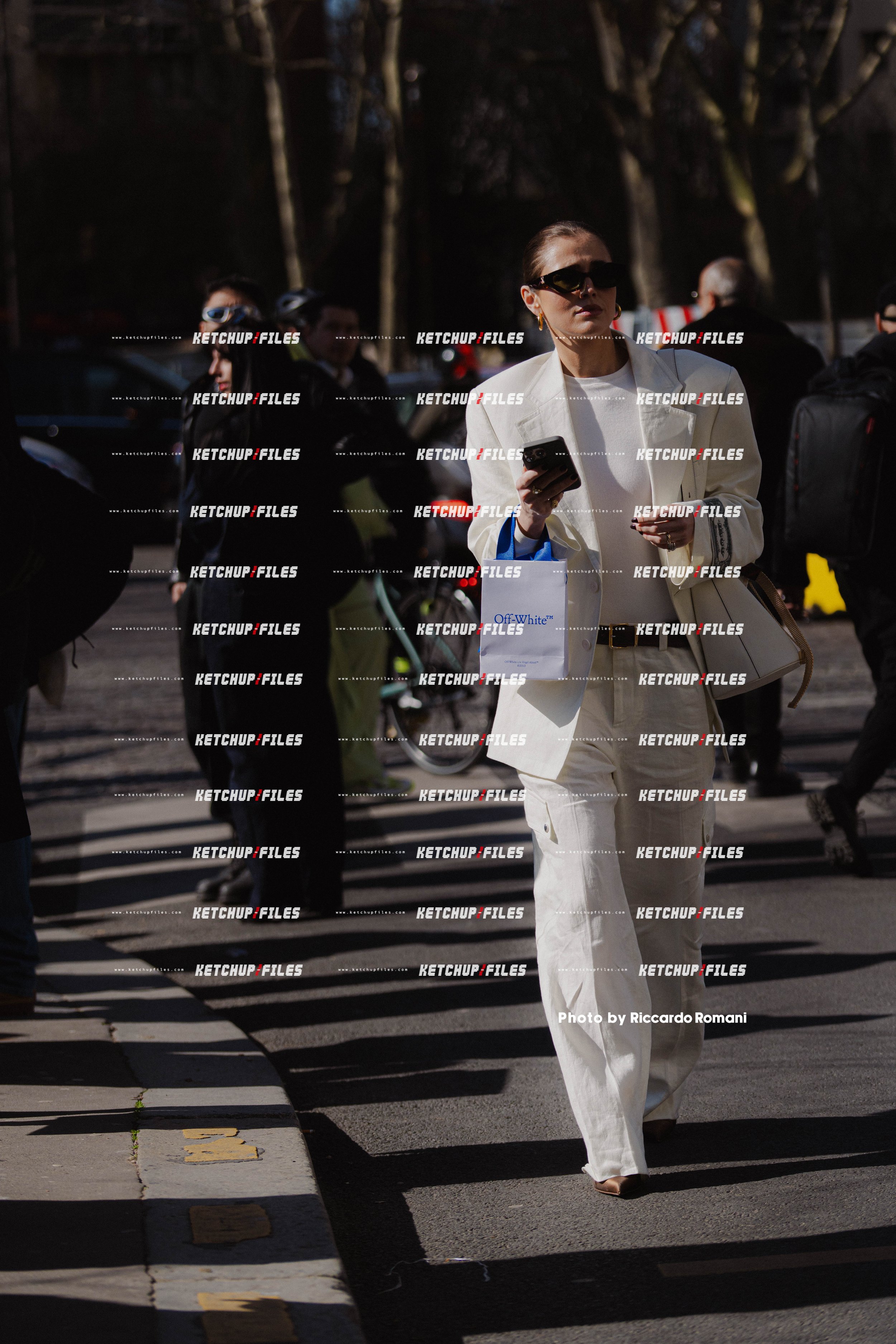 BEST STREET STYLE_KETCHUP FILES_STREET STYLE PHOTO OF GUEST AT Off-White FW25 SHOW DURING PARIS FASHION WEEK 2025 PHOTO BY RICCARDO ROMANI2025-03-08 at 7.35.36 PM 12.jpg