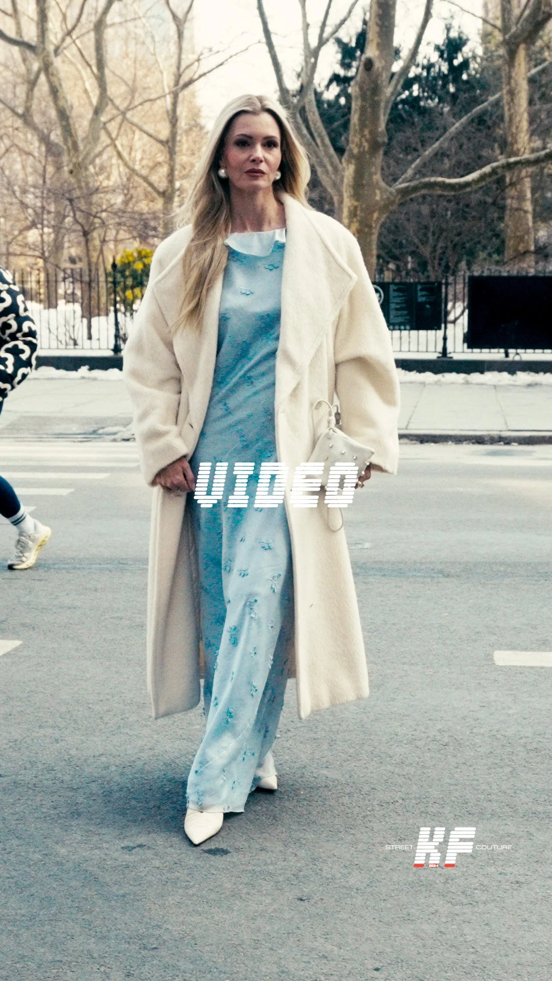 Street Style Video of Elizabeth Sulcer at the Altuzarra FW26 New York Fashion Week Show