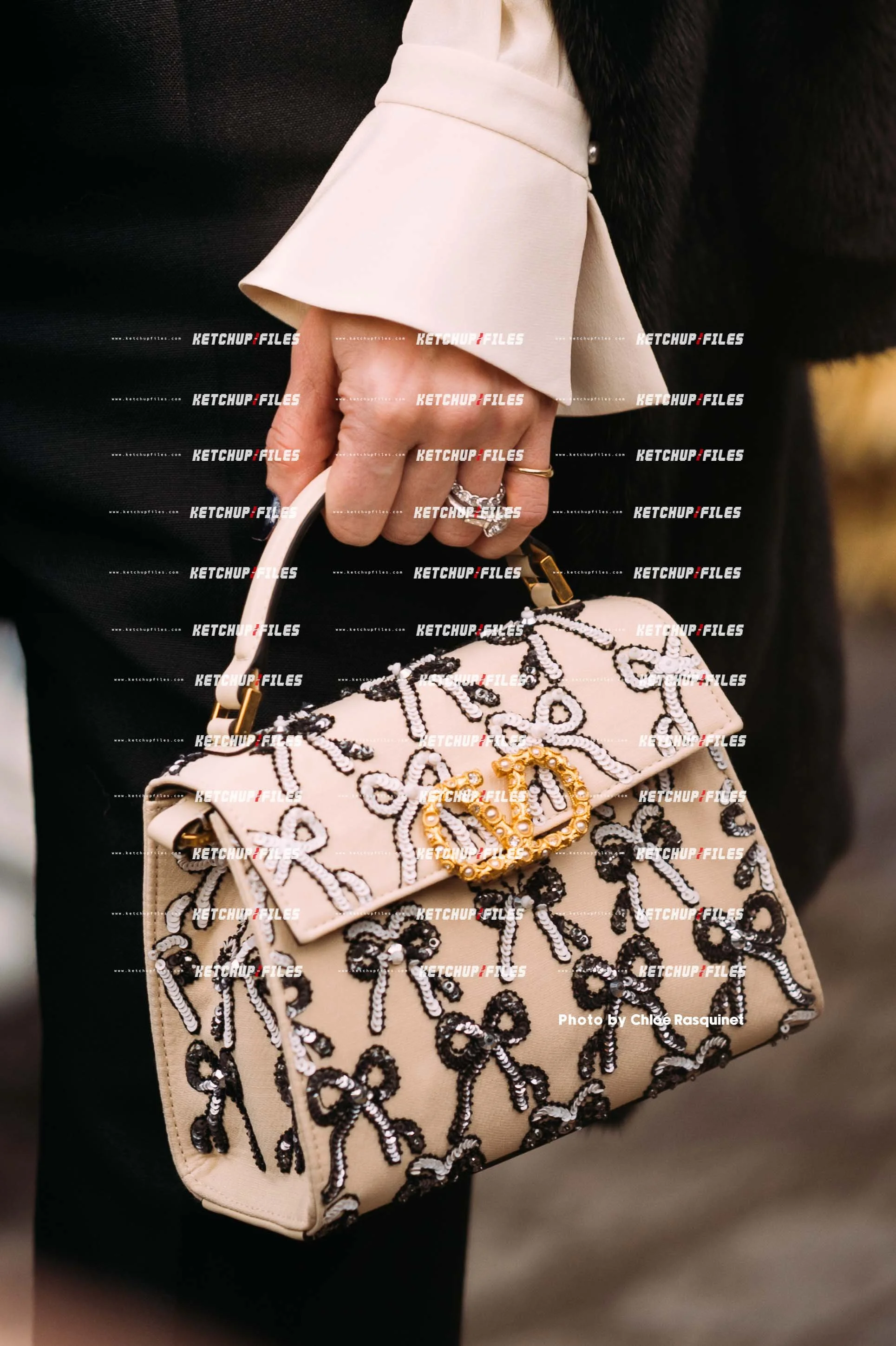 Valentino SS26  2026 Street Style Photography | Fashion Week Editorial Photo