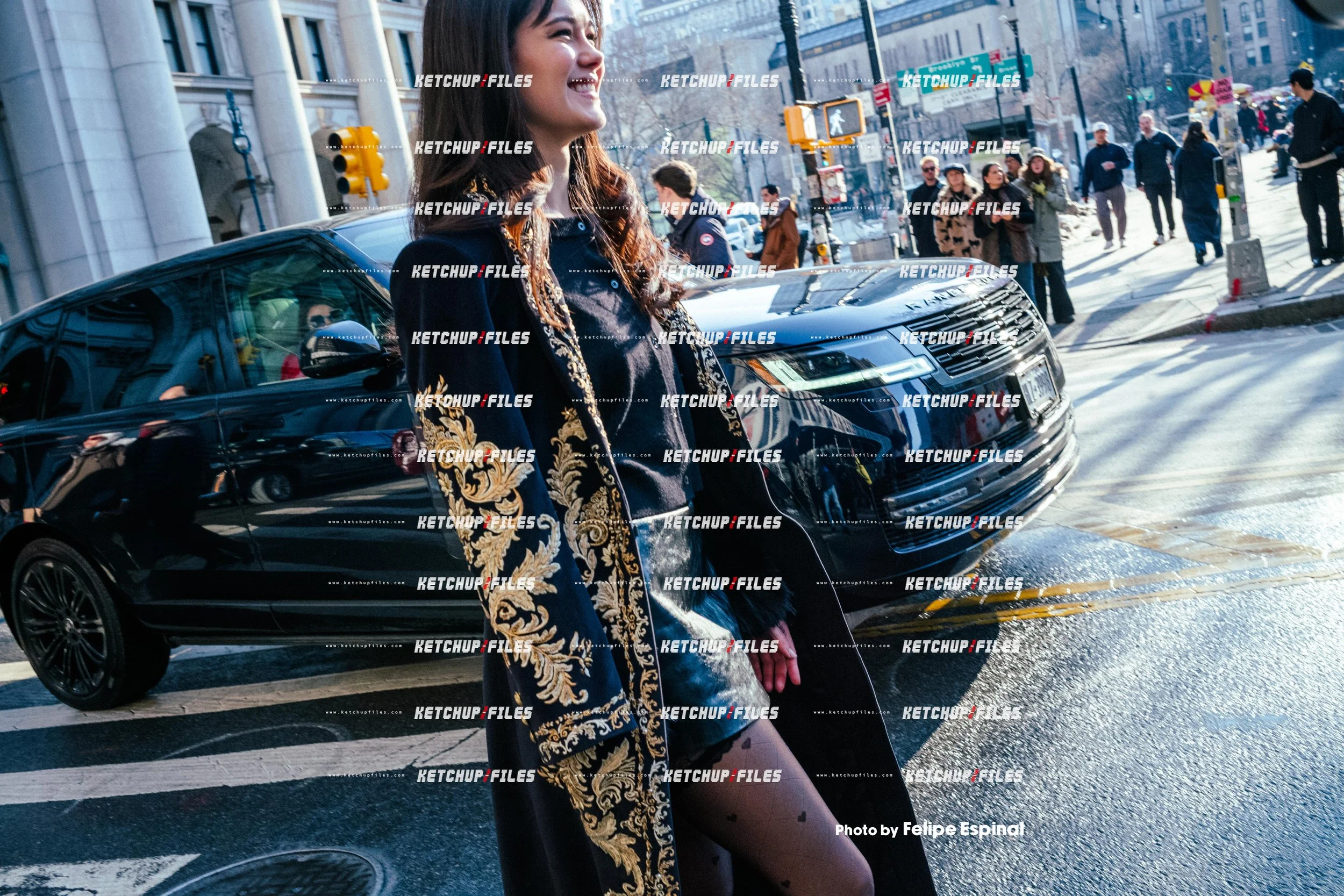 Street Style Photo of Guest at the Alice + Olivia FW26 New York Fashion Week Show