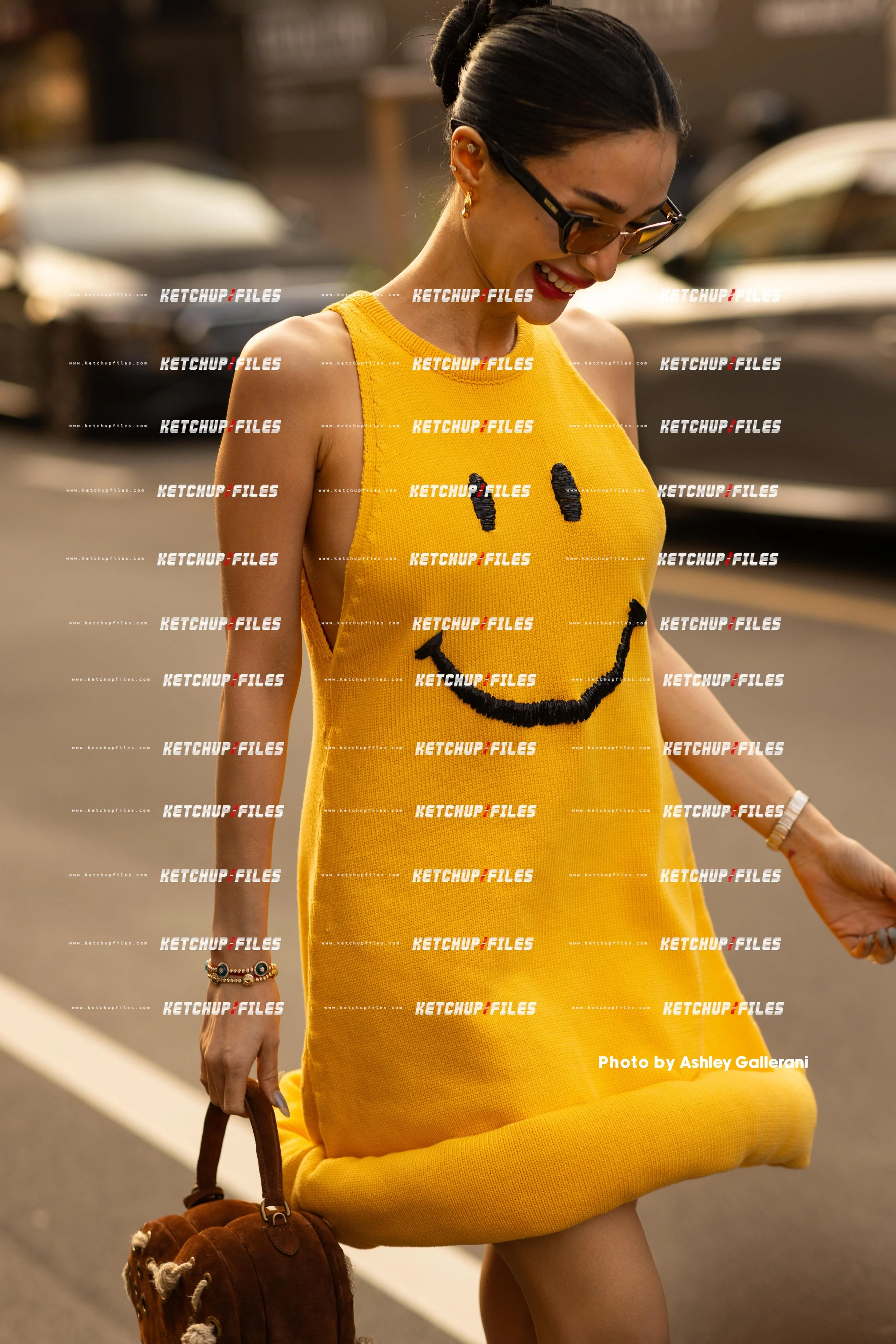 Street Style Photo of Heart Evangelista at the FW26 Moschino Milan Fashion Week Show