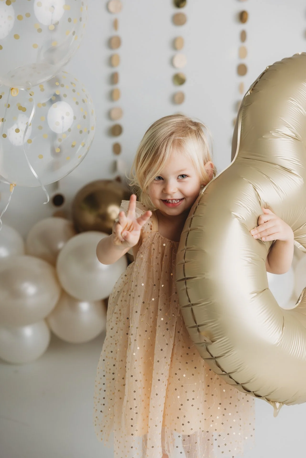 Luxury 3rd Birthday Portrait Session in San Ramon | Studio Blanc