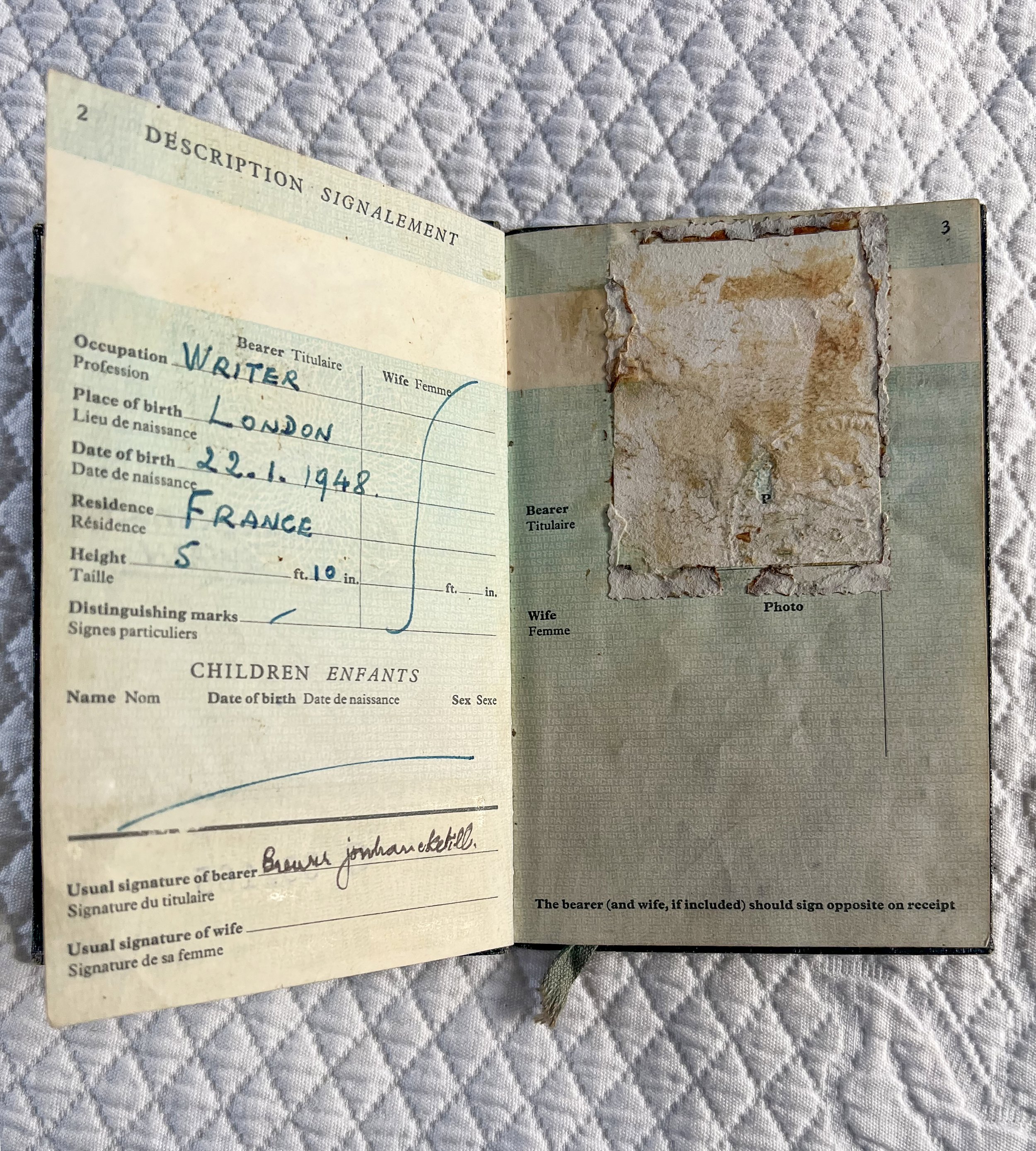 Swain-passport_1975_3.jpeg