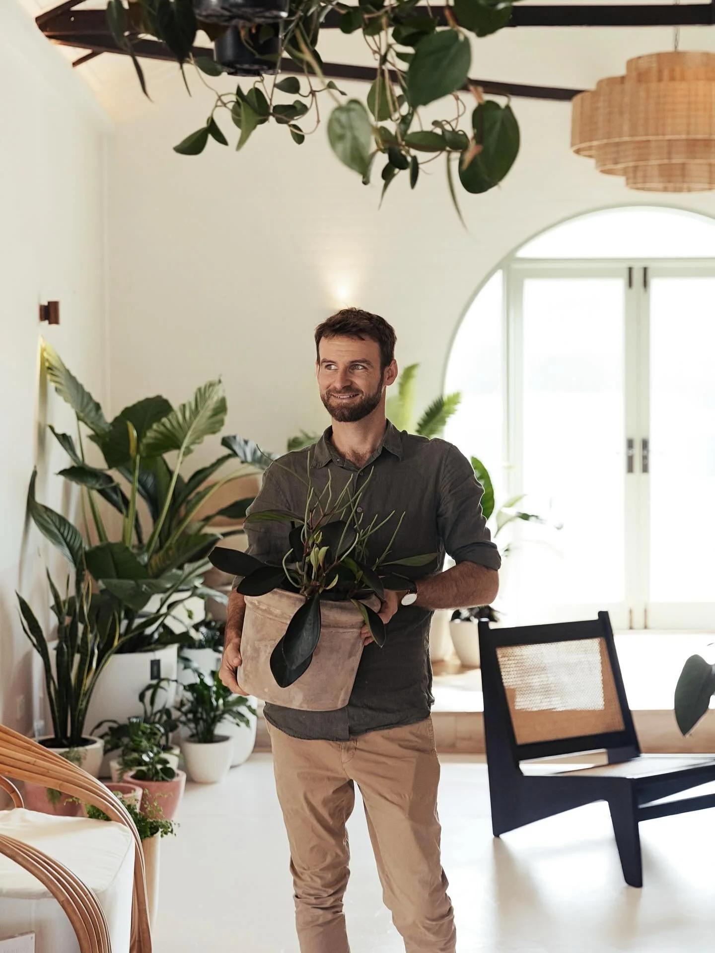 We will be closed for a week from this Friday (8-15 August) to take a much needed break with family - and to work on some exciting new plans. Back open as normal from next Saturday 16 August 🌿

- Michael, owner

[ @bloom.andbean coffee will still be