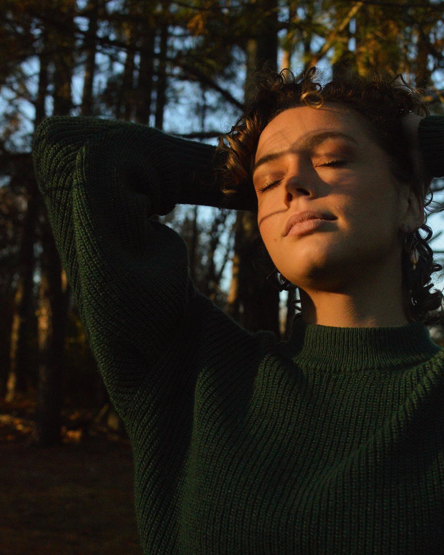 “clouds come floating into my life, no longer to carry rain or usher storm, but to add color to my sunset sky.”
- rabindranath tagore, stray birds
.
.
.
#photography #photographer #photooftheday #photo #portrait #portraits #nature #golden