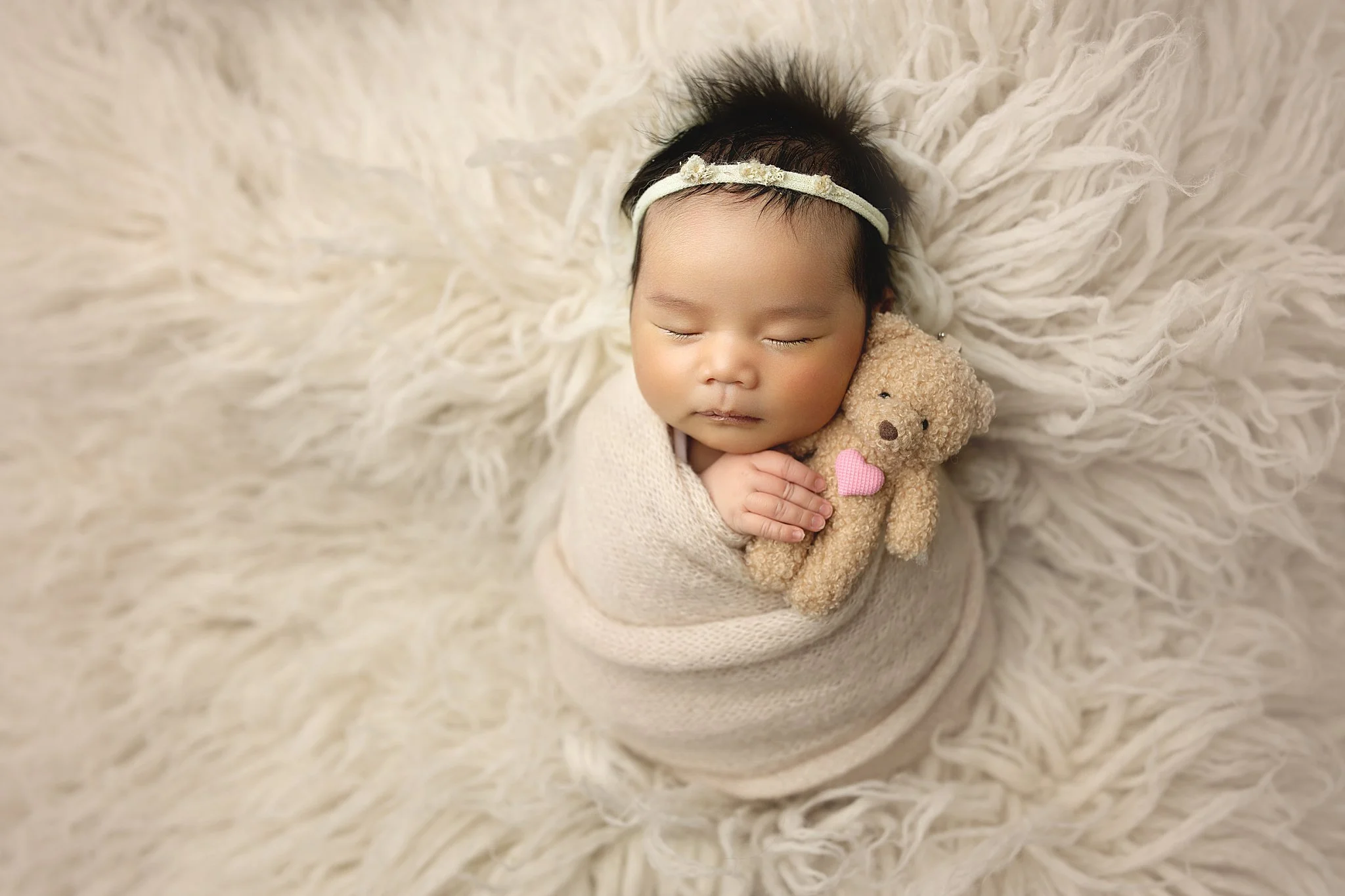 What to Expect During Your Newborn Photography Session in Saskatoon