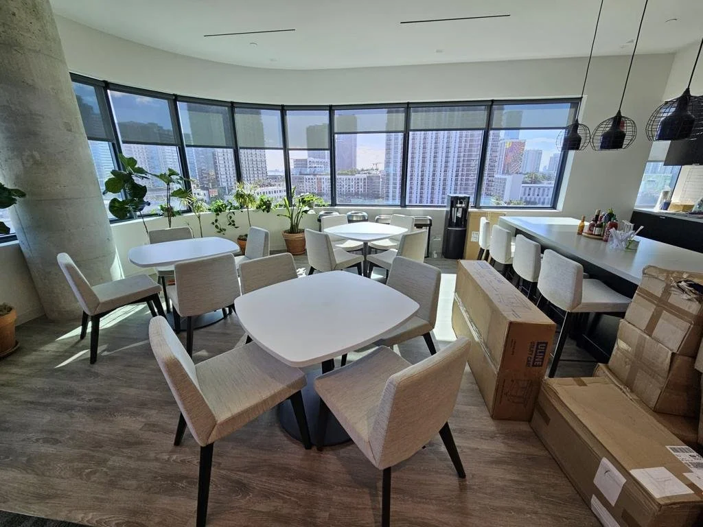 Squared Table and chairs 2.jpeg