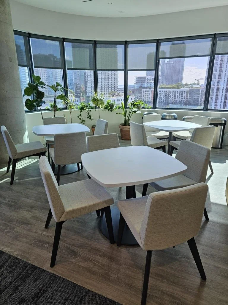 Squared Table and chairs 1.jpeg