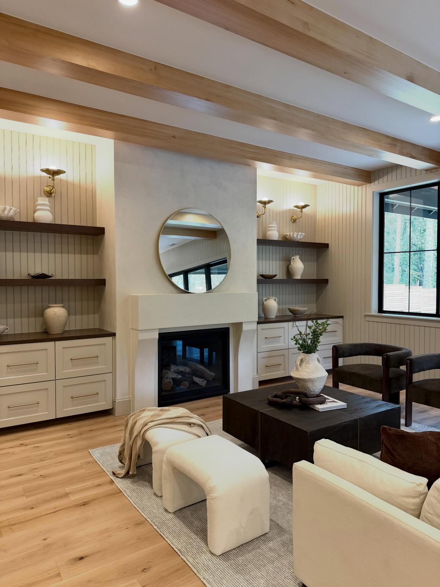 FP-65  Fireplace surround with Italian plaster above the mantel.
Crafted to bring texture, warmth, and a clean modern look into the space. 
.
.
.
#interiordesigners #builderlife #designbuild #customhomes #homerenovation beforeandafterhome luxuryhomes