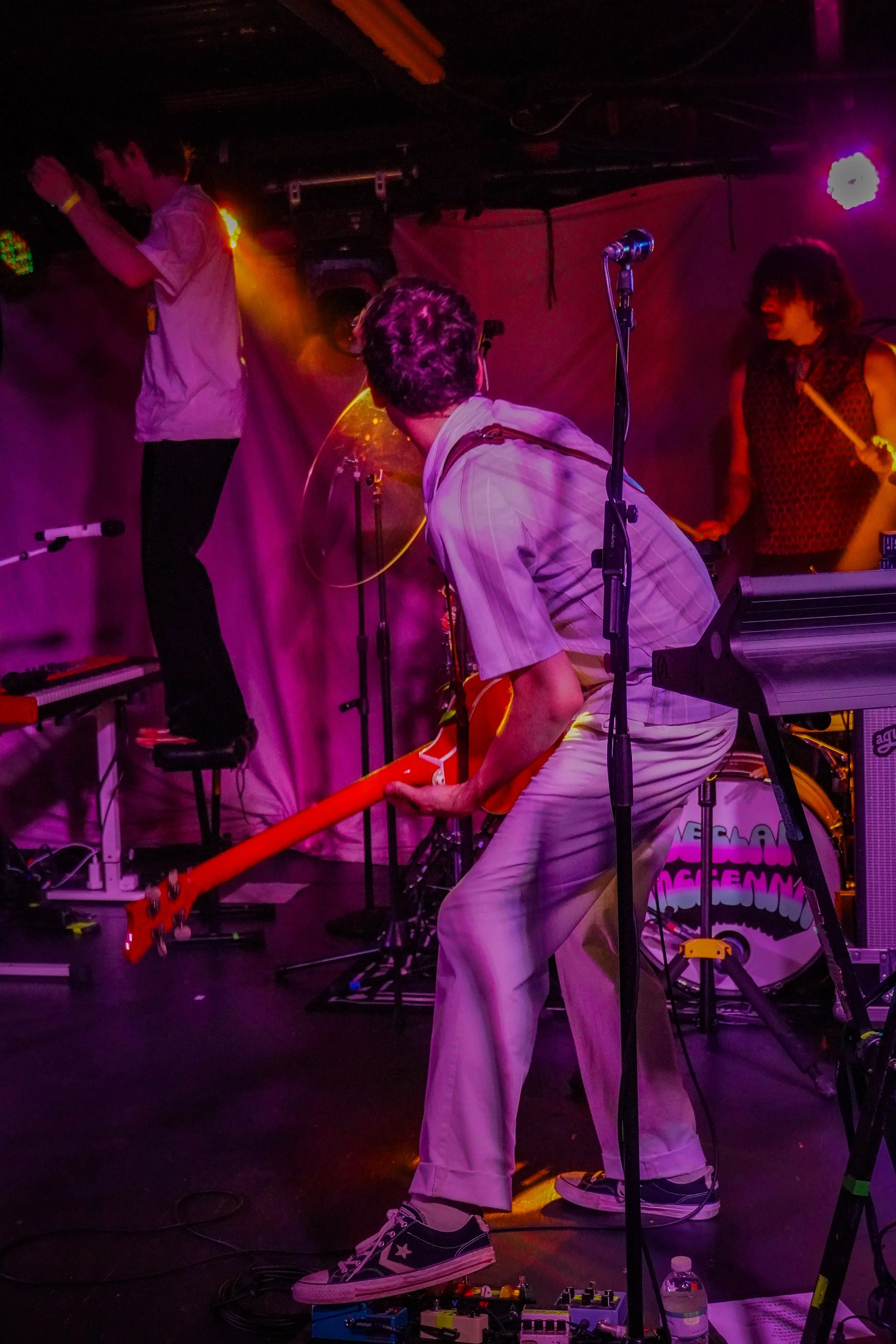 6.17 declan mckenna-131.jpg