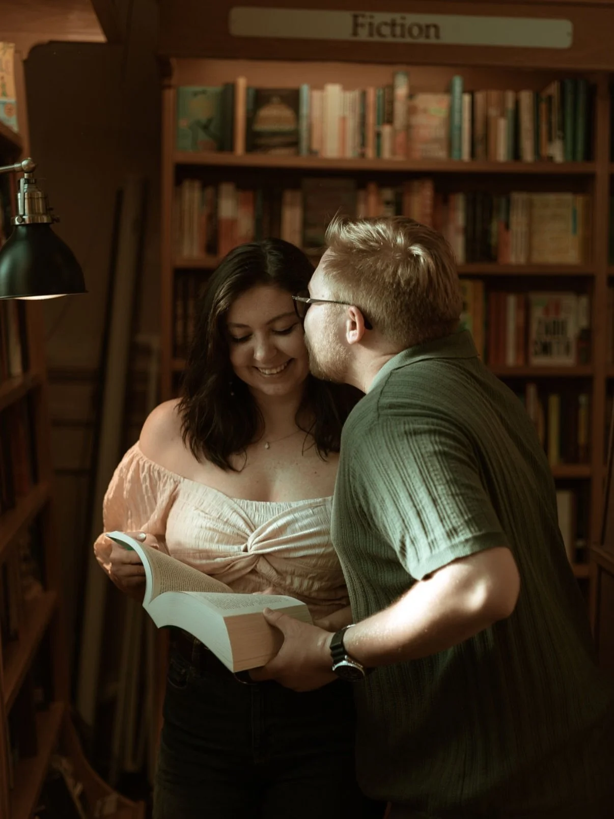 1 year engaged and 6 months until &ldquo;I do&rdquo; 🤍

📸 @wanderlightphoto