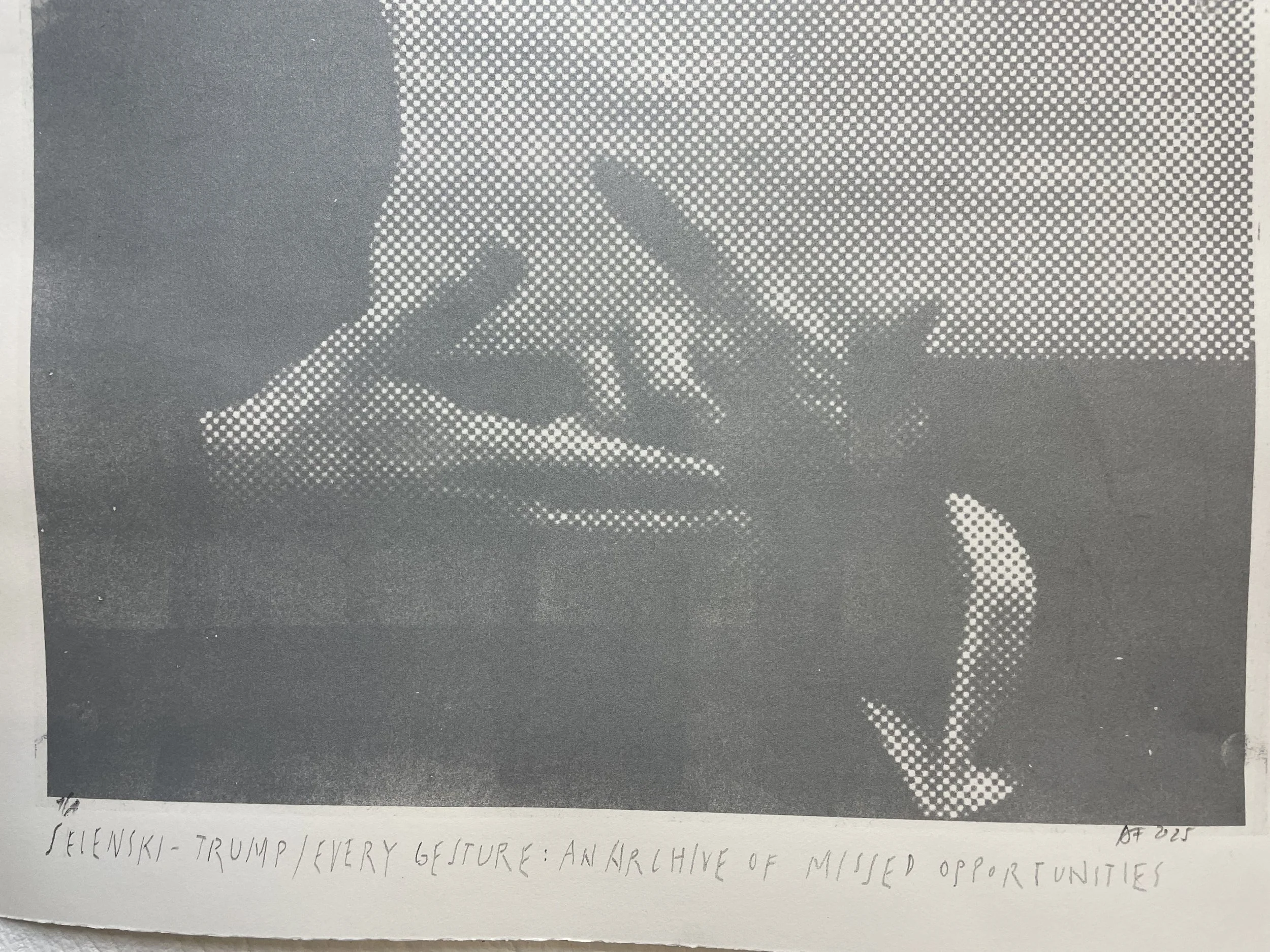 handshake  2 / gumprint/ 48cmx38cm / 2025