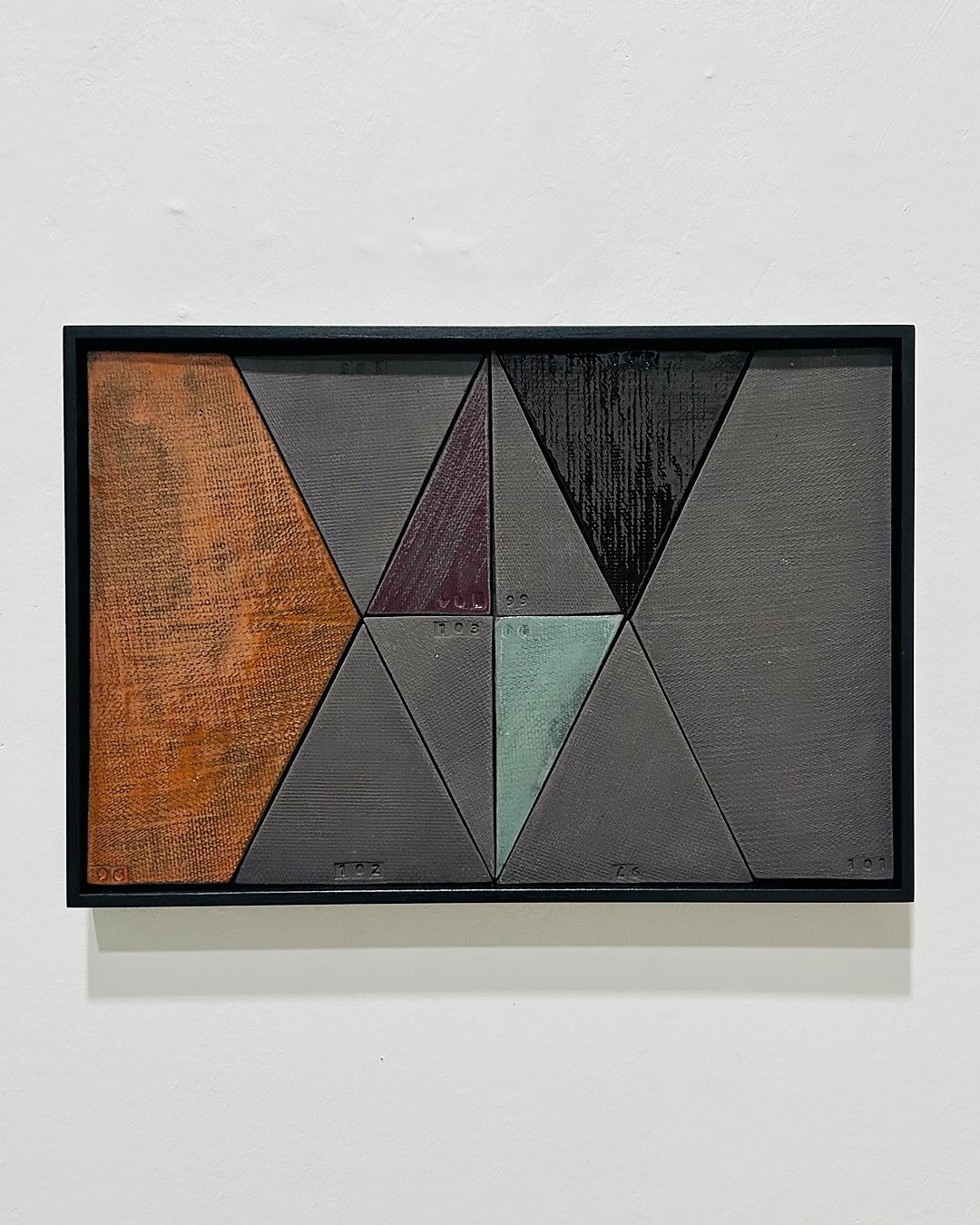 Veera Kulju&rsquo;s beautiful solo exhibition INTER is on view at @galleriahalmetoja till November 23rd 🩶

Veera Kulju&rsquo;s exhibition features ceramic sculptures and reliefs. They engage in a close dialogue between different uses of ceramics. Th