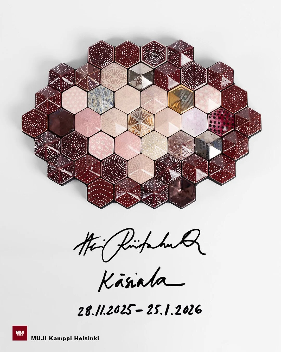 New exhibition K&auml;siala (Handwriting) by Heini Riitahuhta is now on view at Muji Kamppi Helsinki ✨

Riitahuhta&rsquo;s exhibition is built around the hexagon &ndash; a shape that has accompanied the artist on the interfaces of both art and design