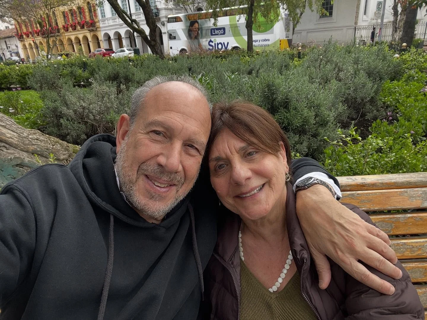 Goodbye beautiful Ecuador. 

Thank you so much Orquesta Filarm&oacute;nica Municipal de Guayaquil and Jorge Saade and Maestro Manuel Campos for intense and beautiful times. 

Houtaf M. Khoury your music continues to inspire people all over the world.