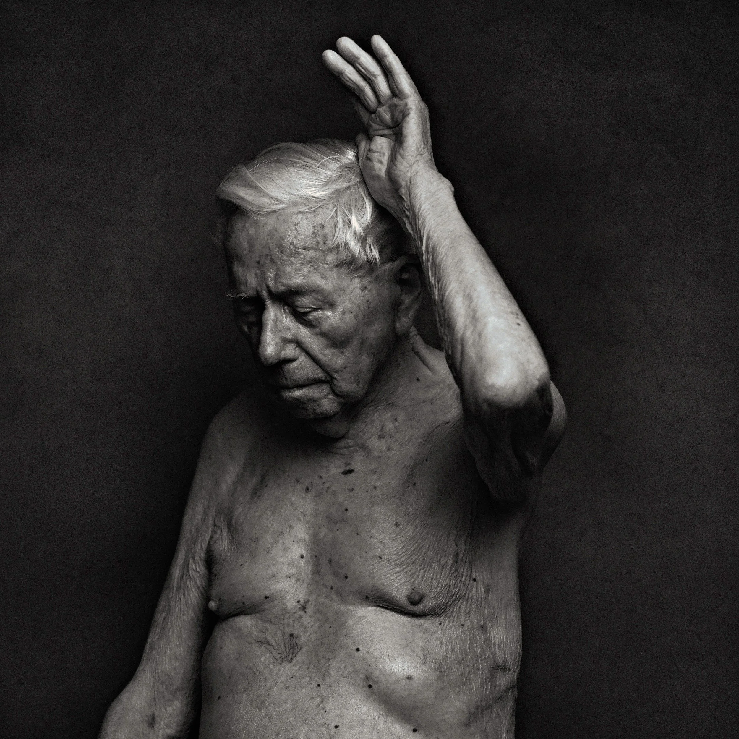Untitled, from the series Promise Fulfilled, © Lennard Grohn