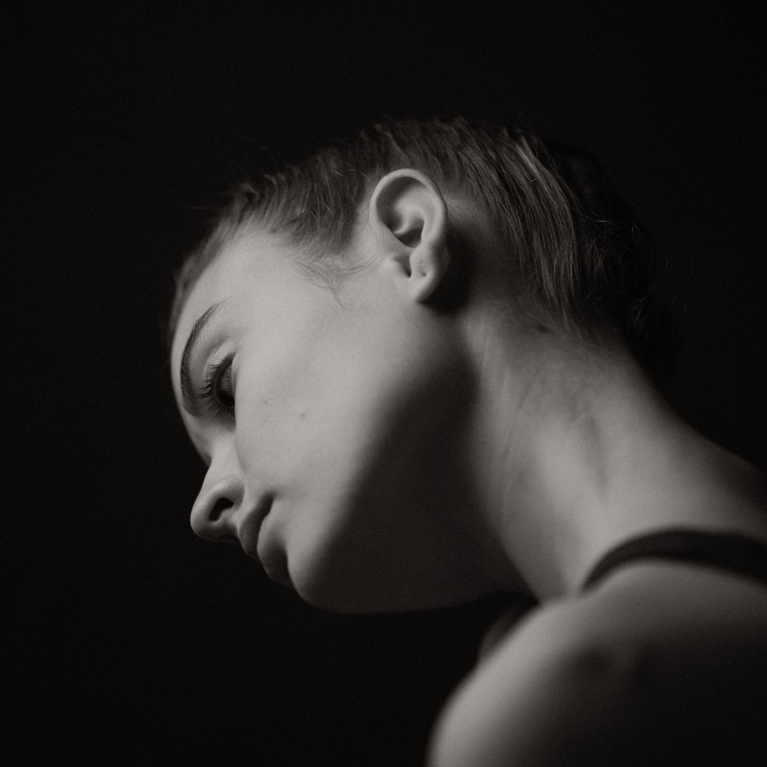 Untitled, from the series In Relation, © Lennard Grohn