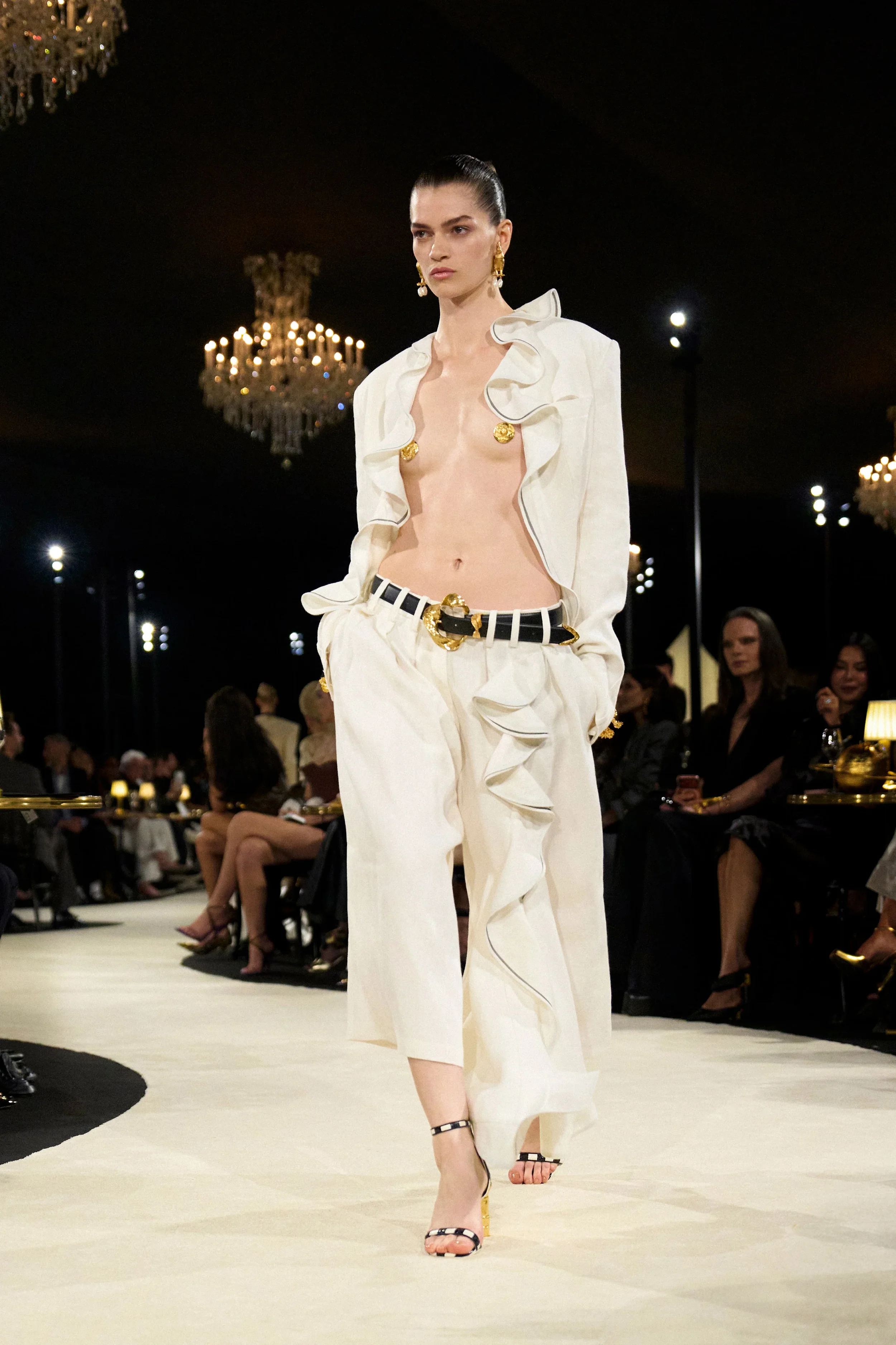 Schiaparelli_RTWSS27_Look_31.jpg.webp