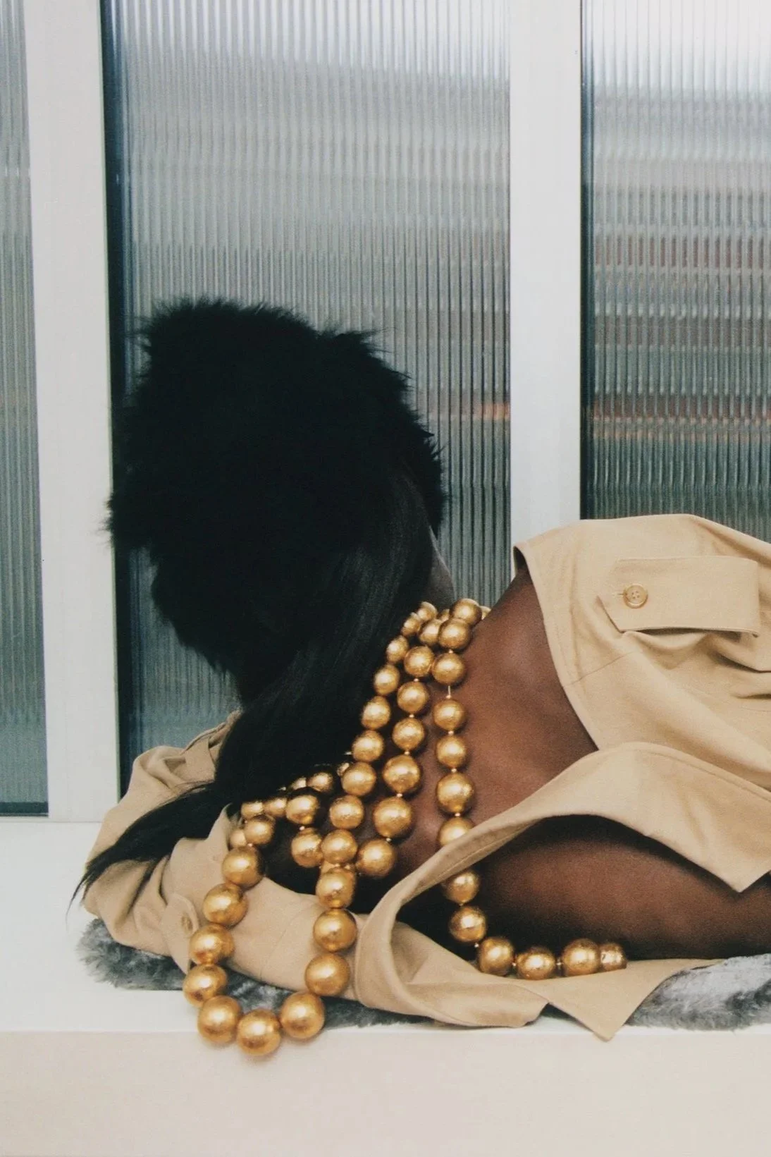 CarnaleRoom_Issue09_BackInParis_+24.jpg