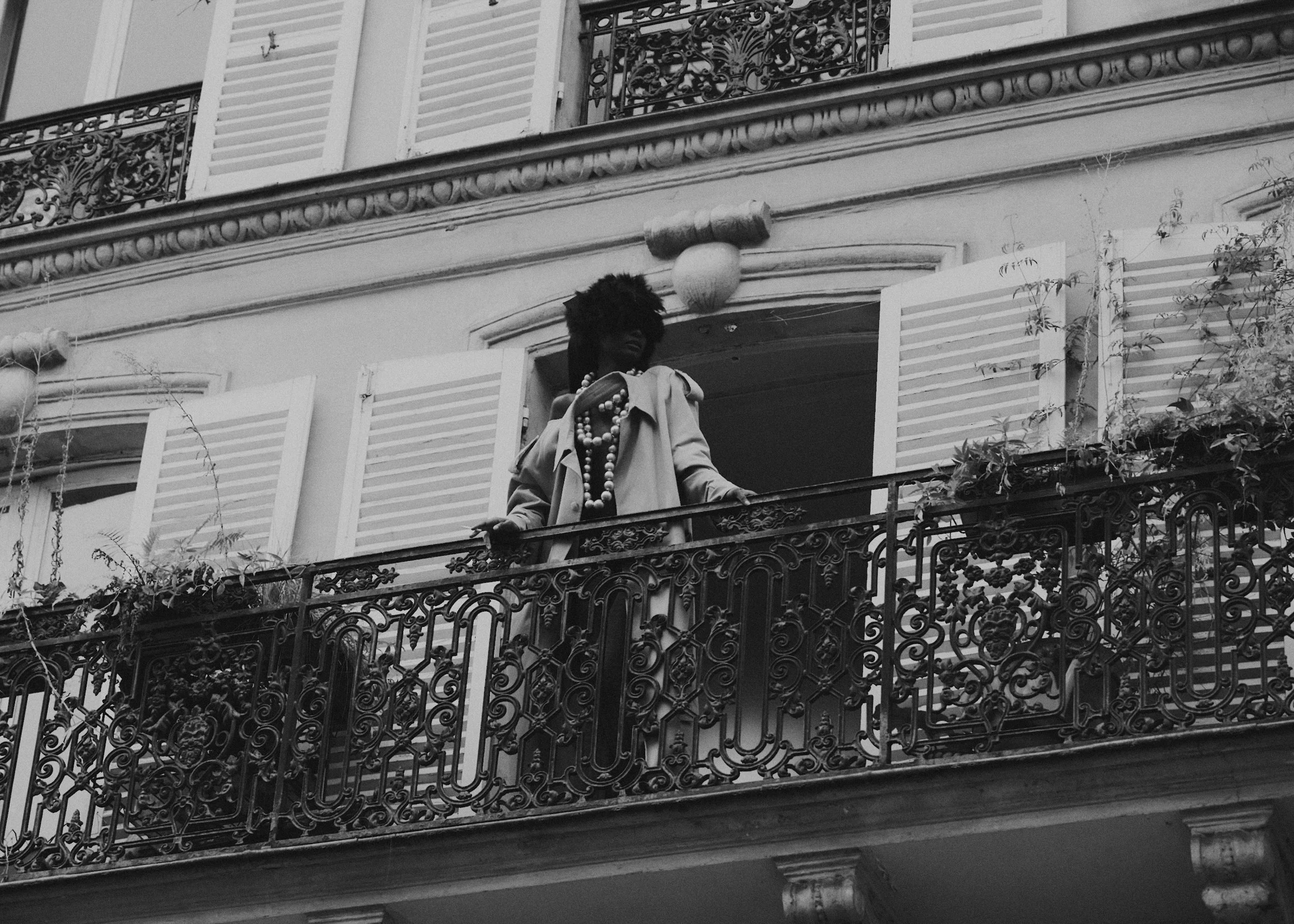 CarnaleRoom_Issue09_BackInParis_.jpg