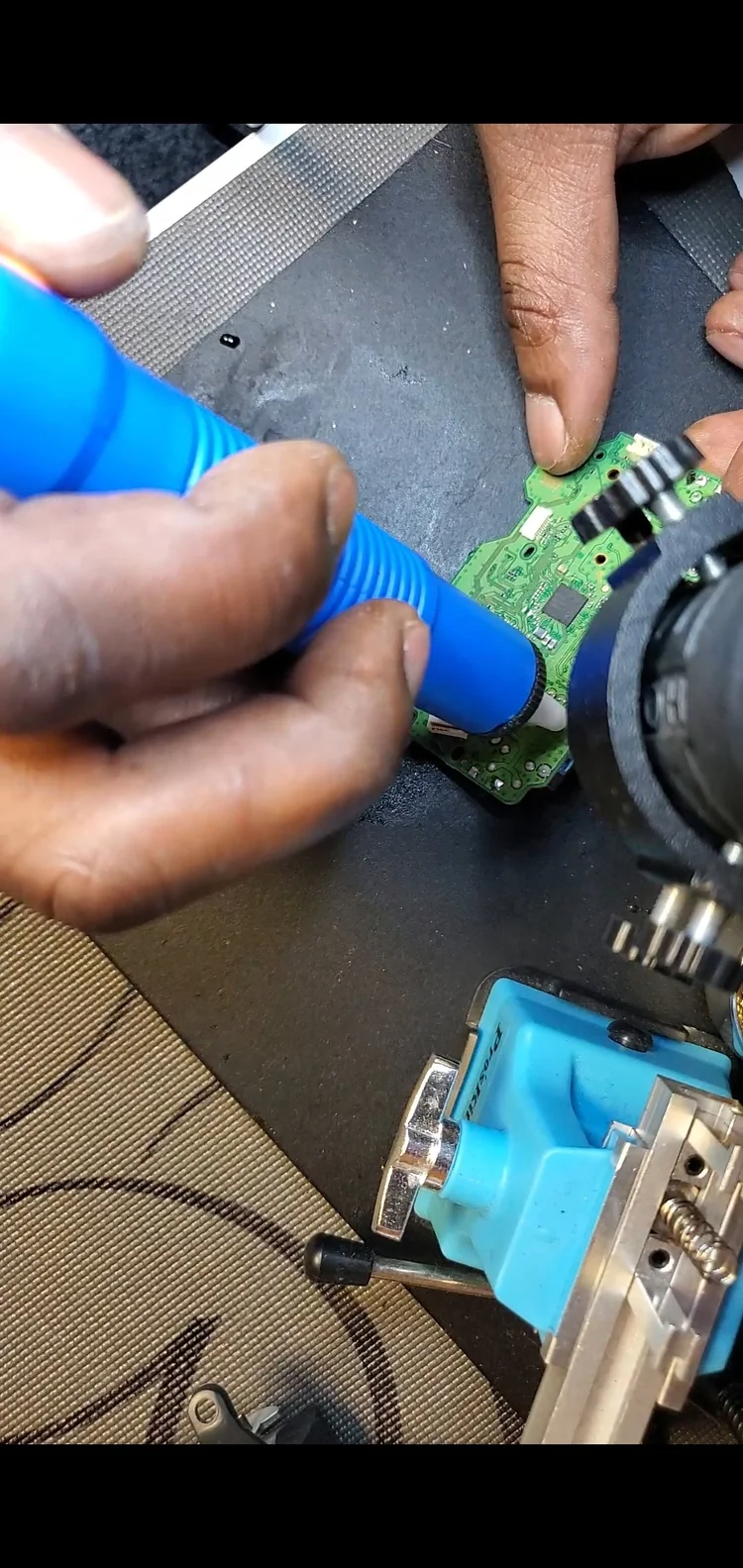 Diagnostic et réparation électroniques — photo 7