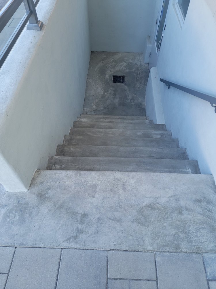 Revêtement d’escaliers en béton — photo 6