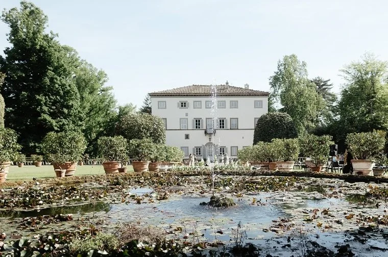 Villa Grabau in Lucca/50 guests from £19,520