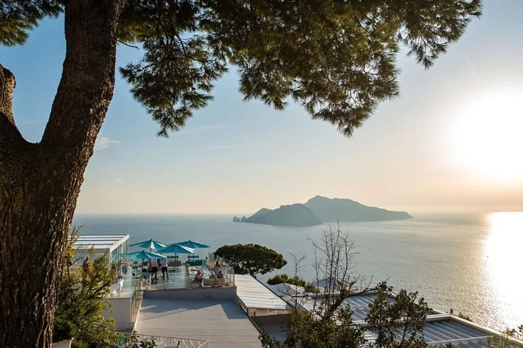 Boutique Hotel Inclusive Wedding &amp; 1-night Stay/sleeps 38 guests from £26,140